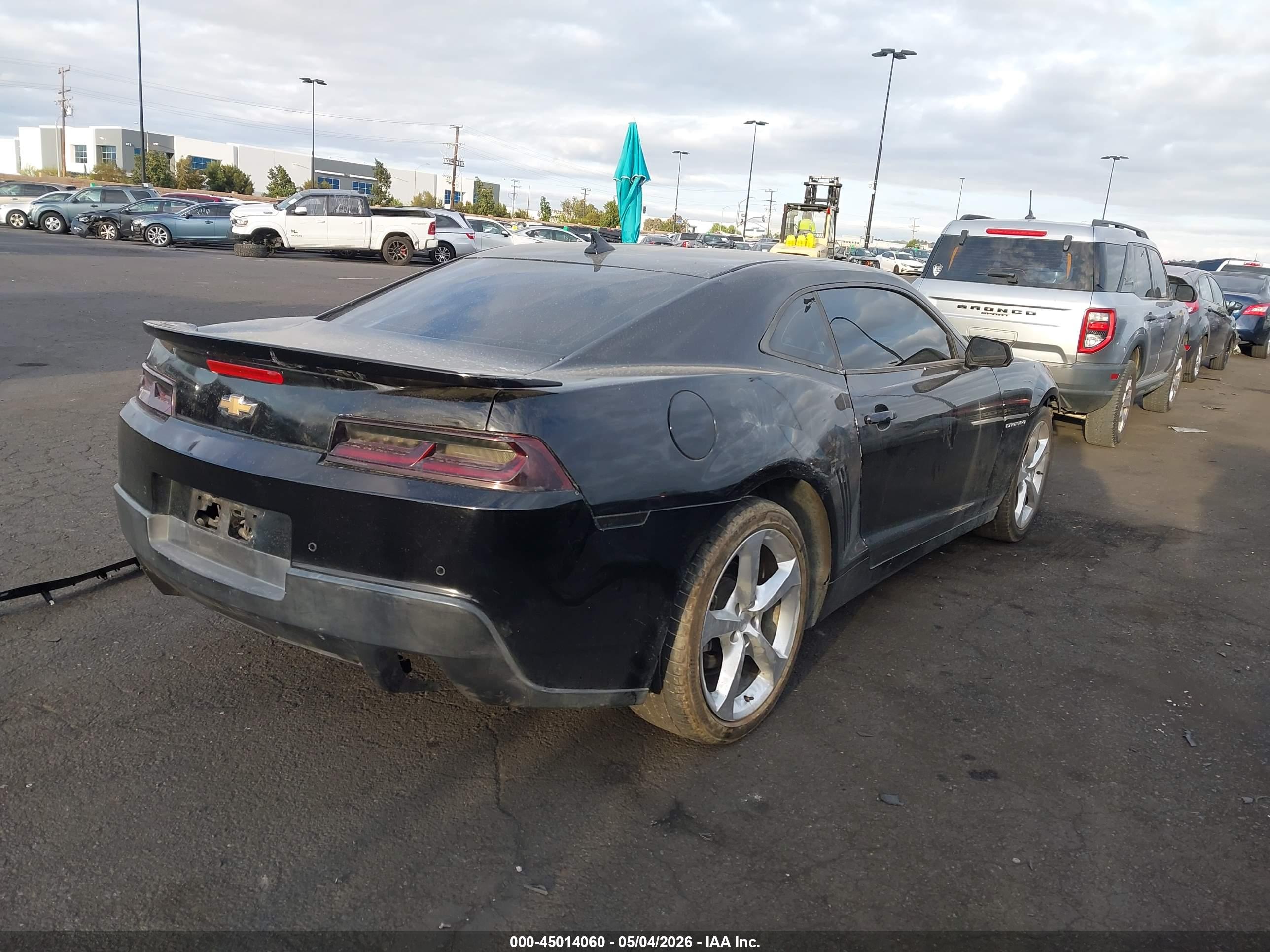 CHEVROLET CAMARO image 4