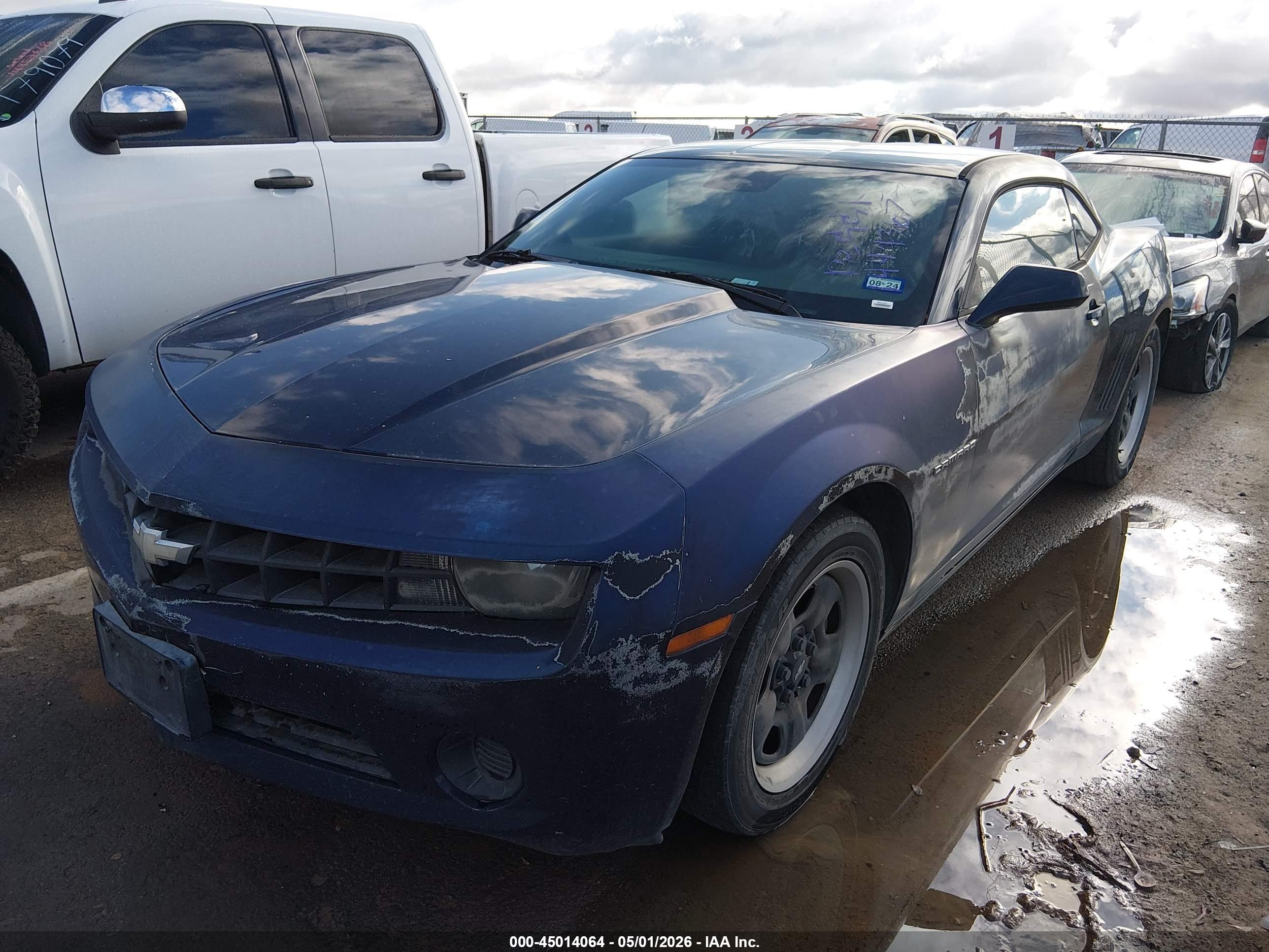 CHEVROLET CAMARO image 2
