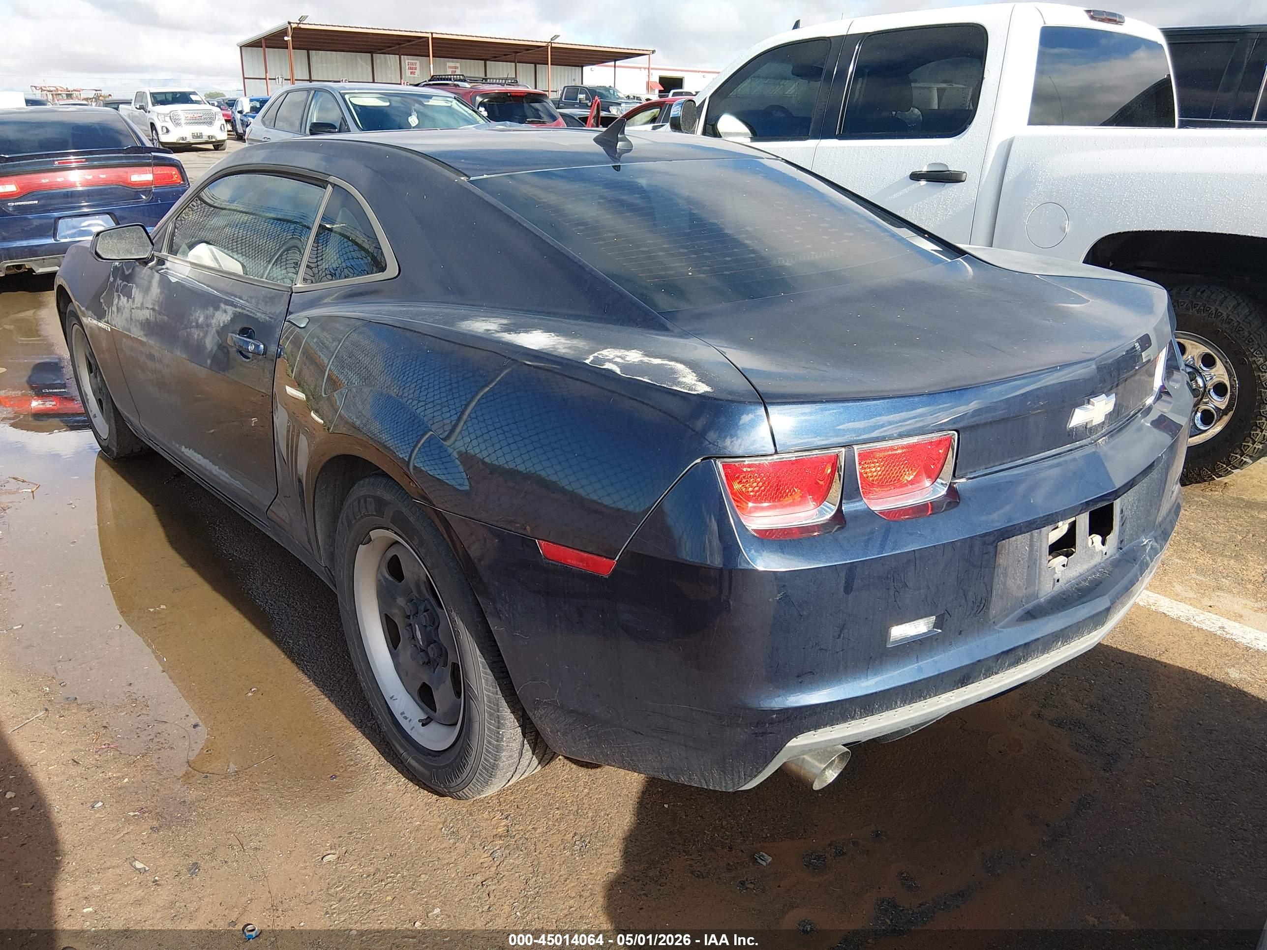 CHEVROLET CAMARO image 3