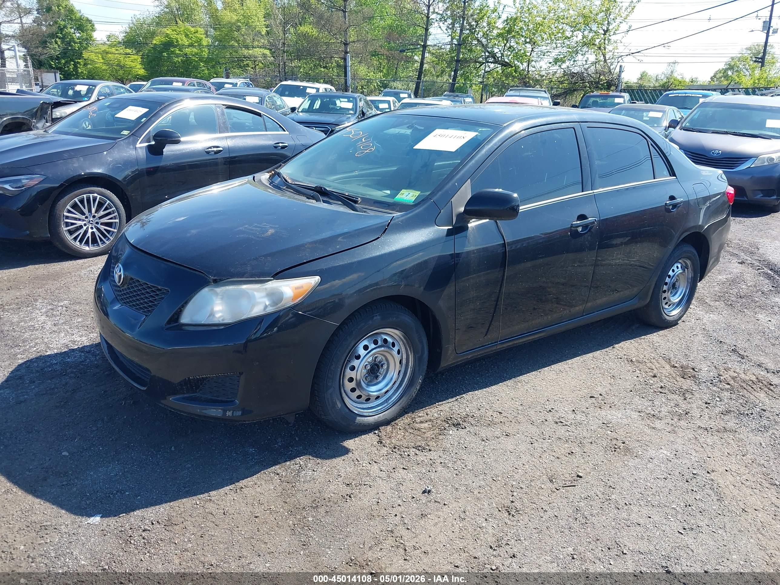 TOYOTA COROLLA image 2
