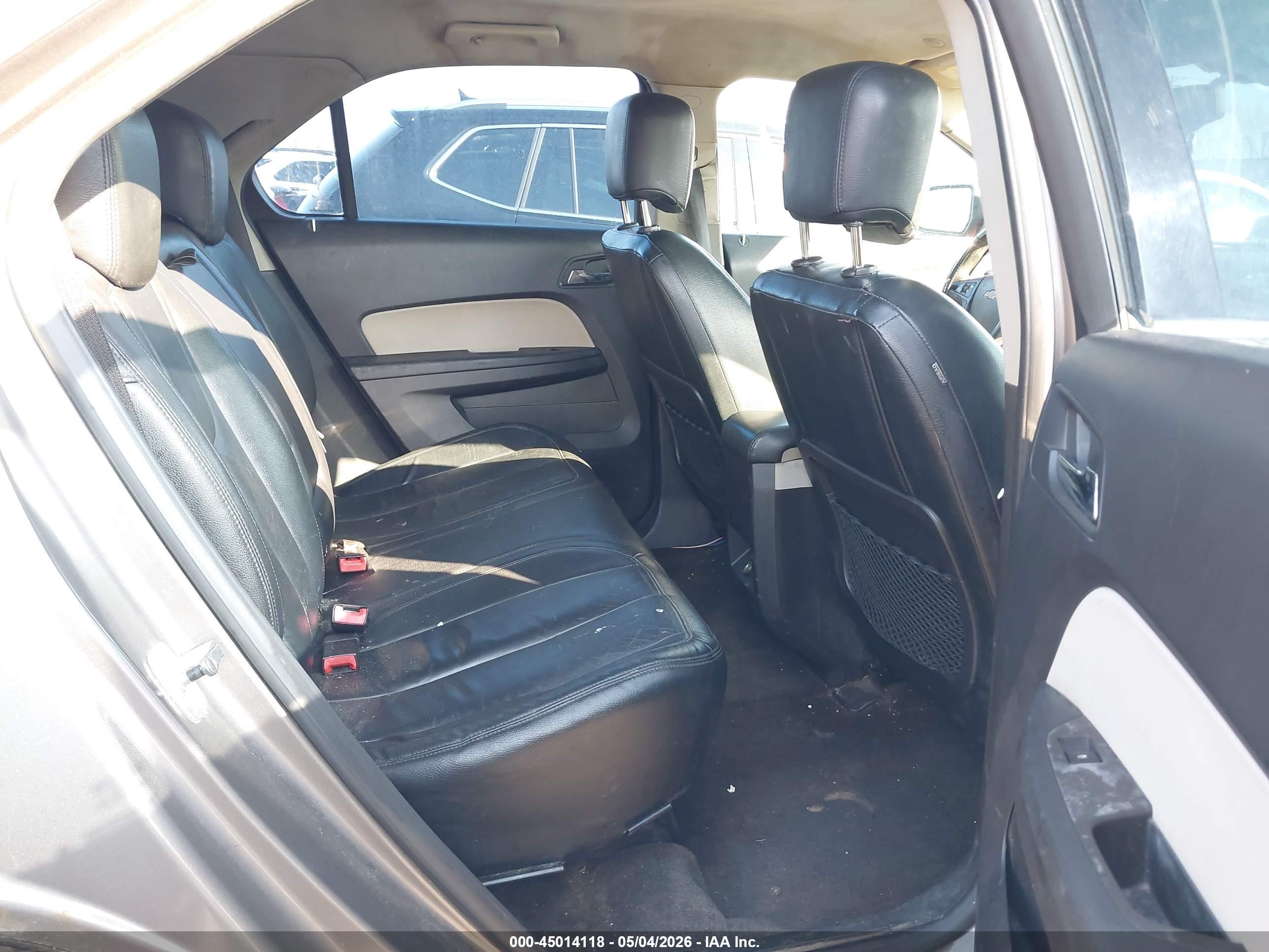 CHEVROLET EQUINOX image 8