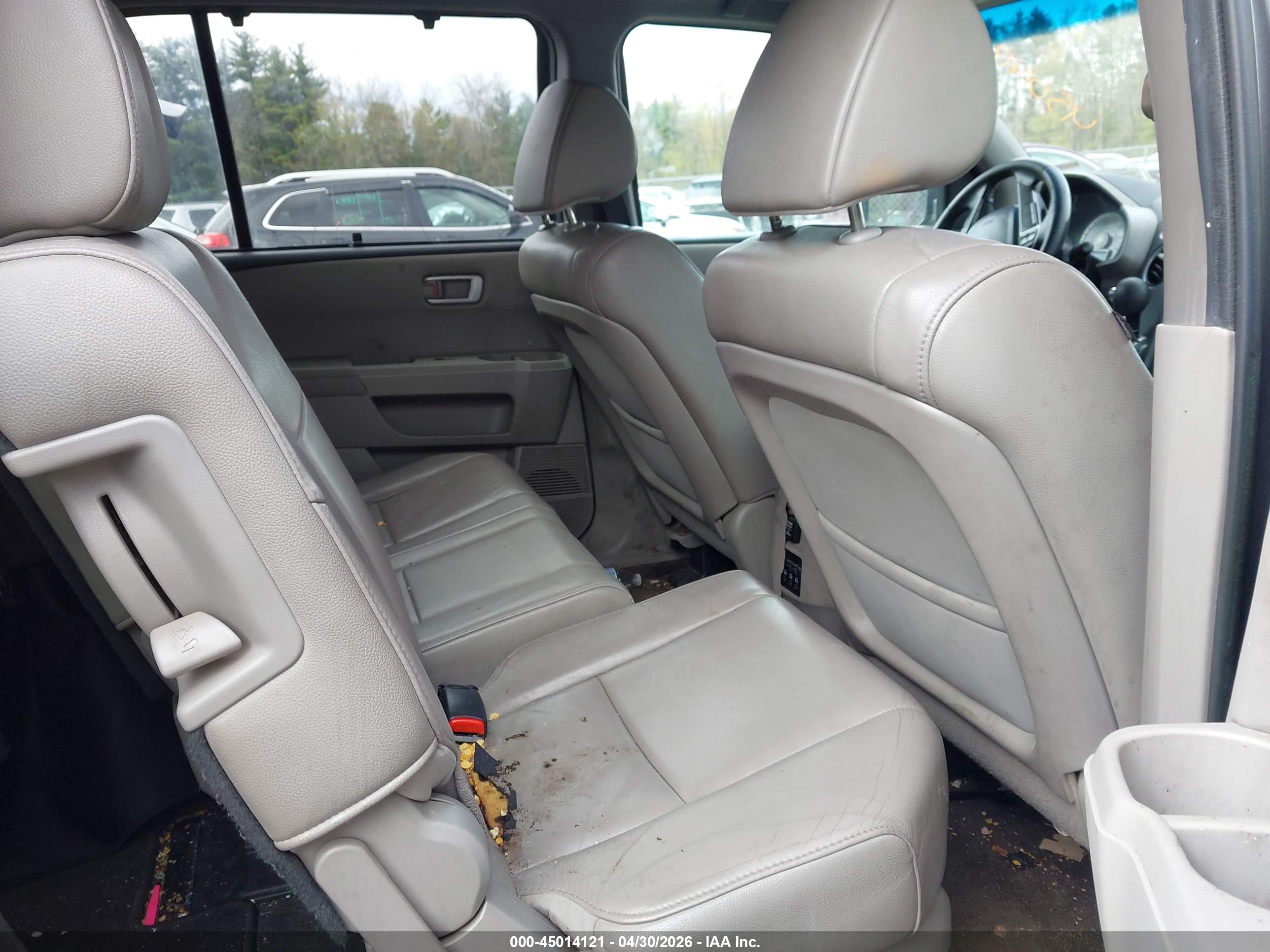 HONDA PILOT image 8