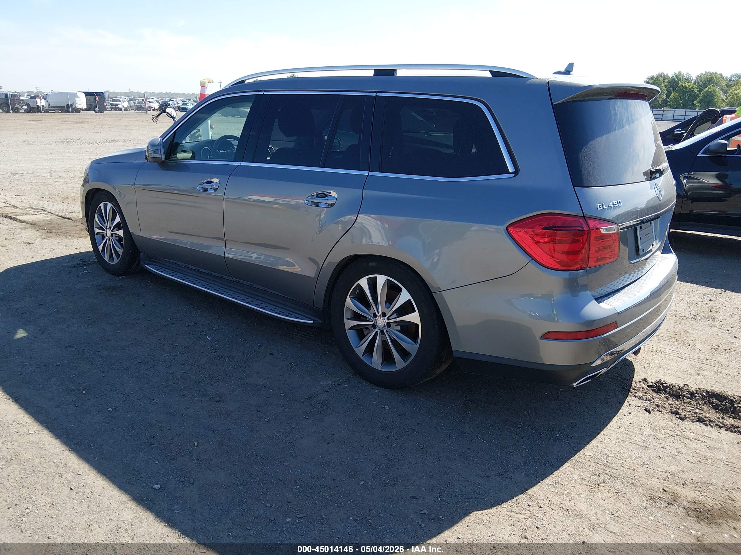 MERCEDES-BENZ GL image 3