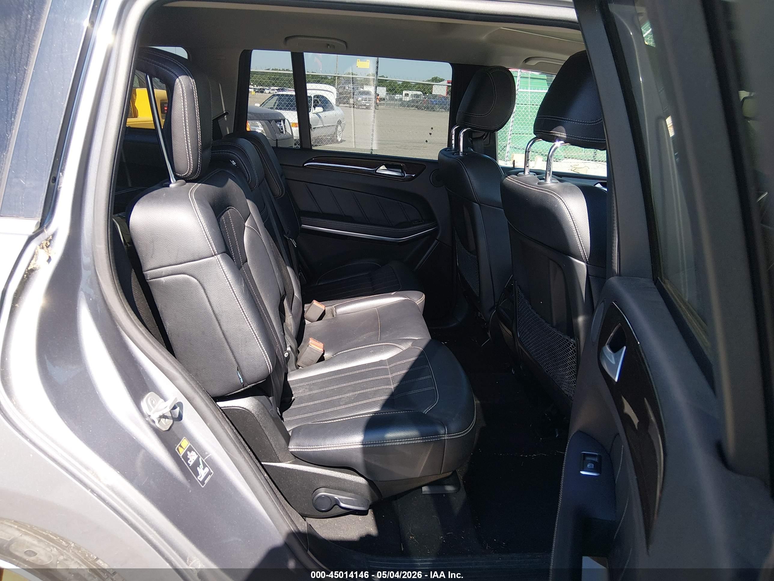 MERCEDES-BENZ GL image 8