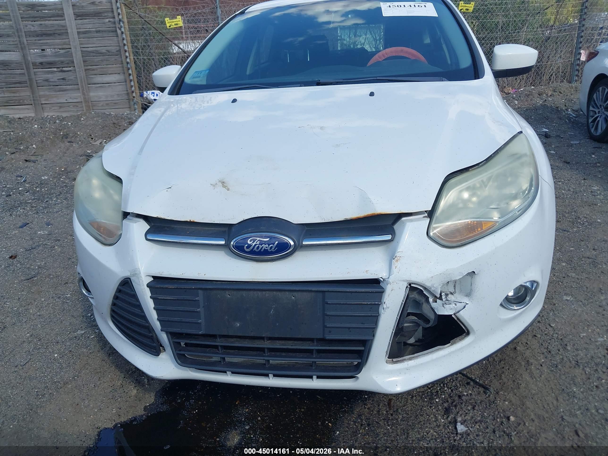 FORD FOCUS image 6