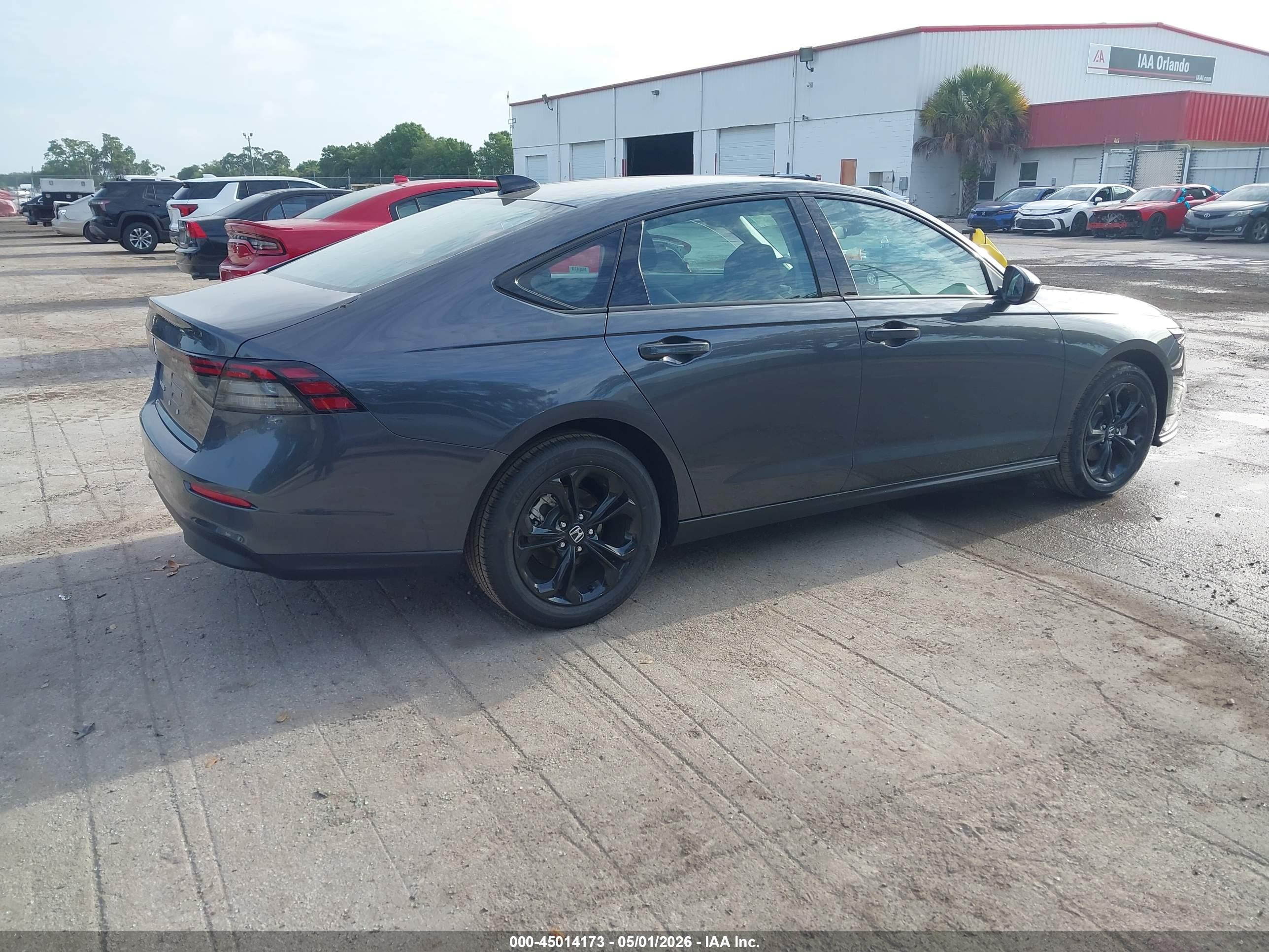 HONDA ACCORD image 4
