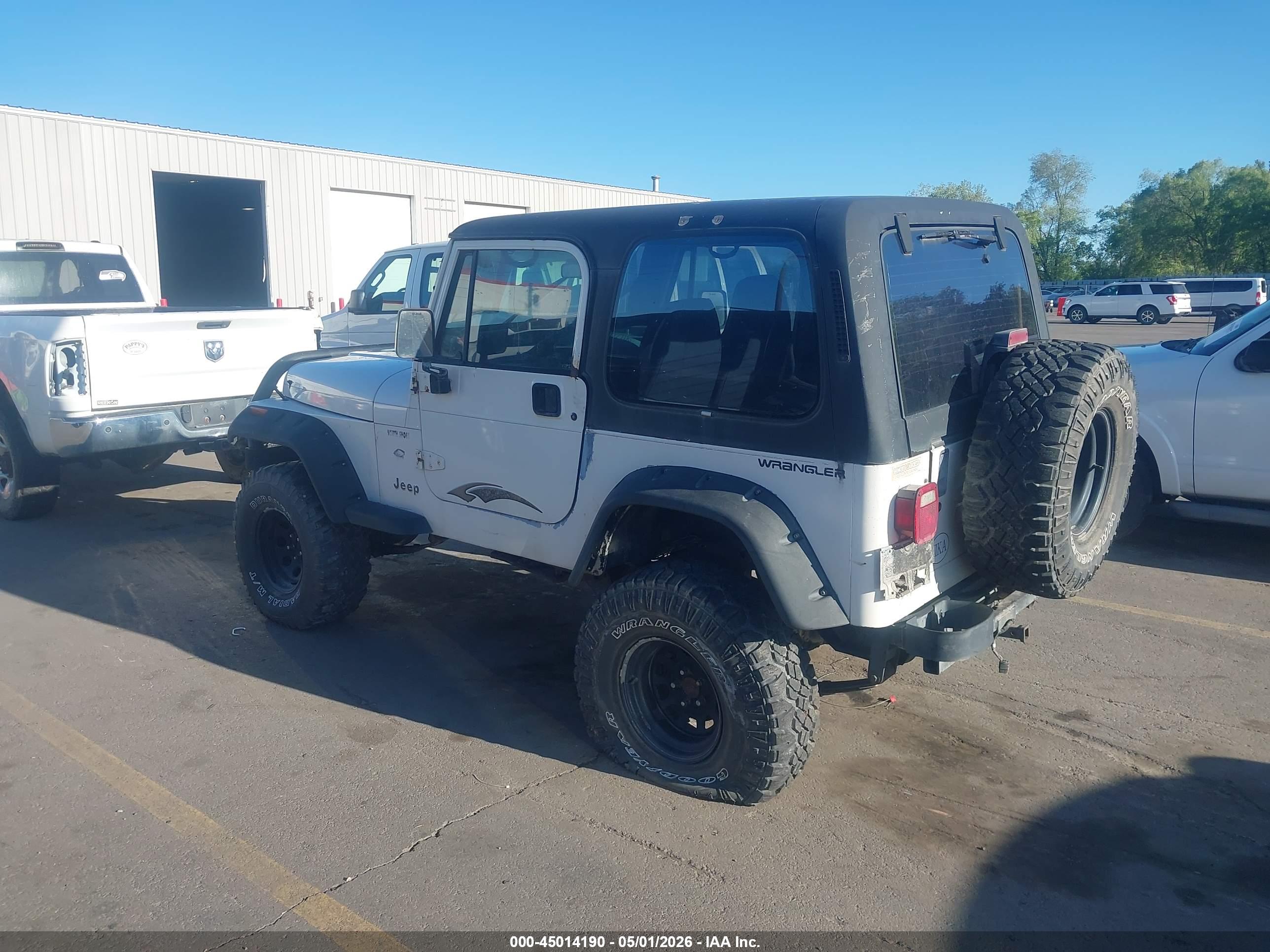 JEEP WRANGLER image 3