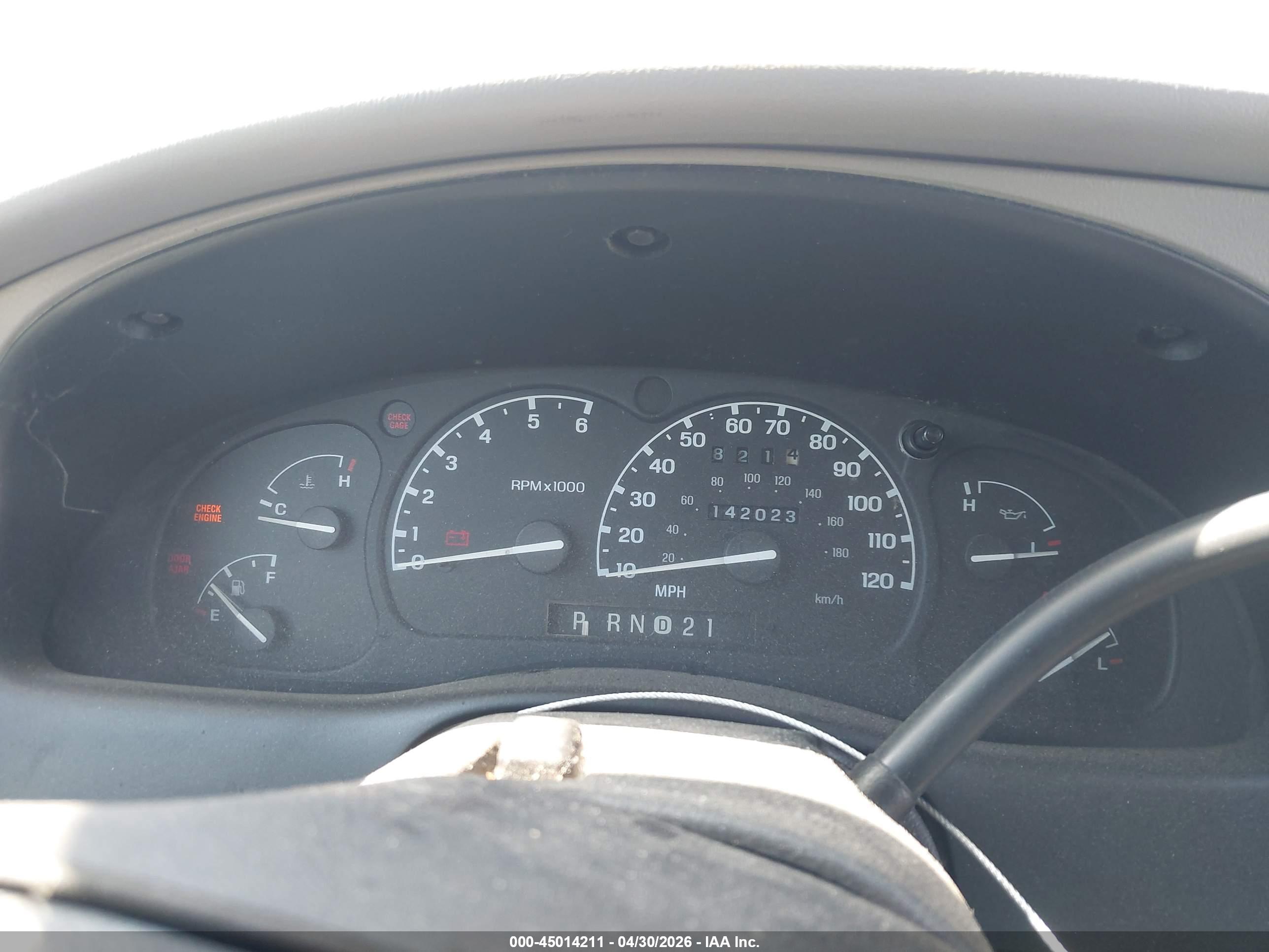 FORD EXPLORER image 7