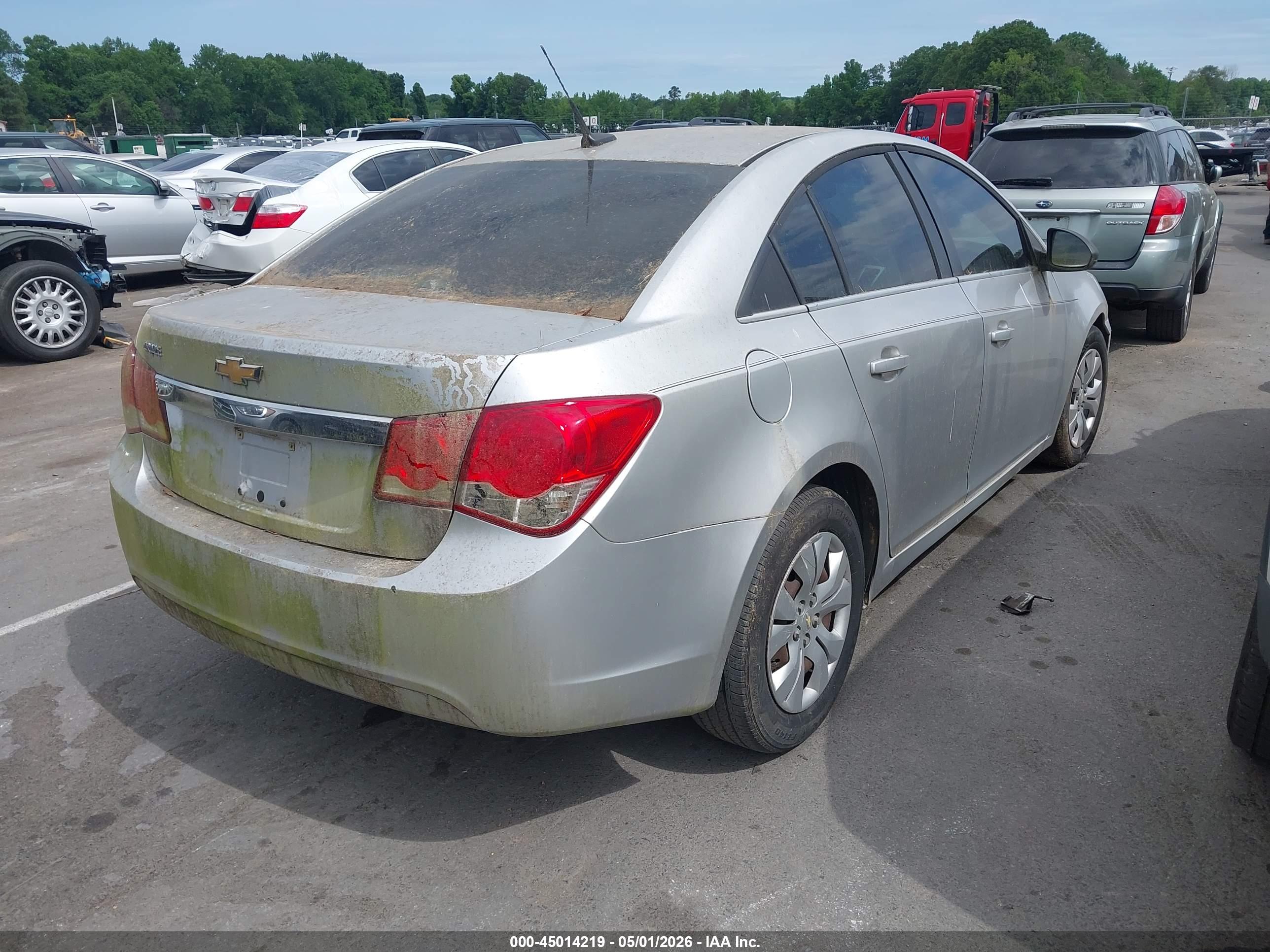 CHEVROLET CRUZE image 4