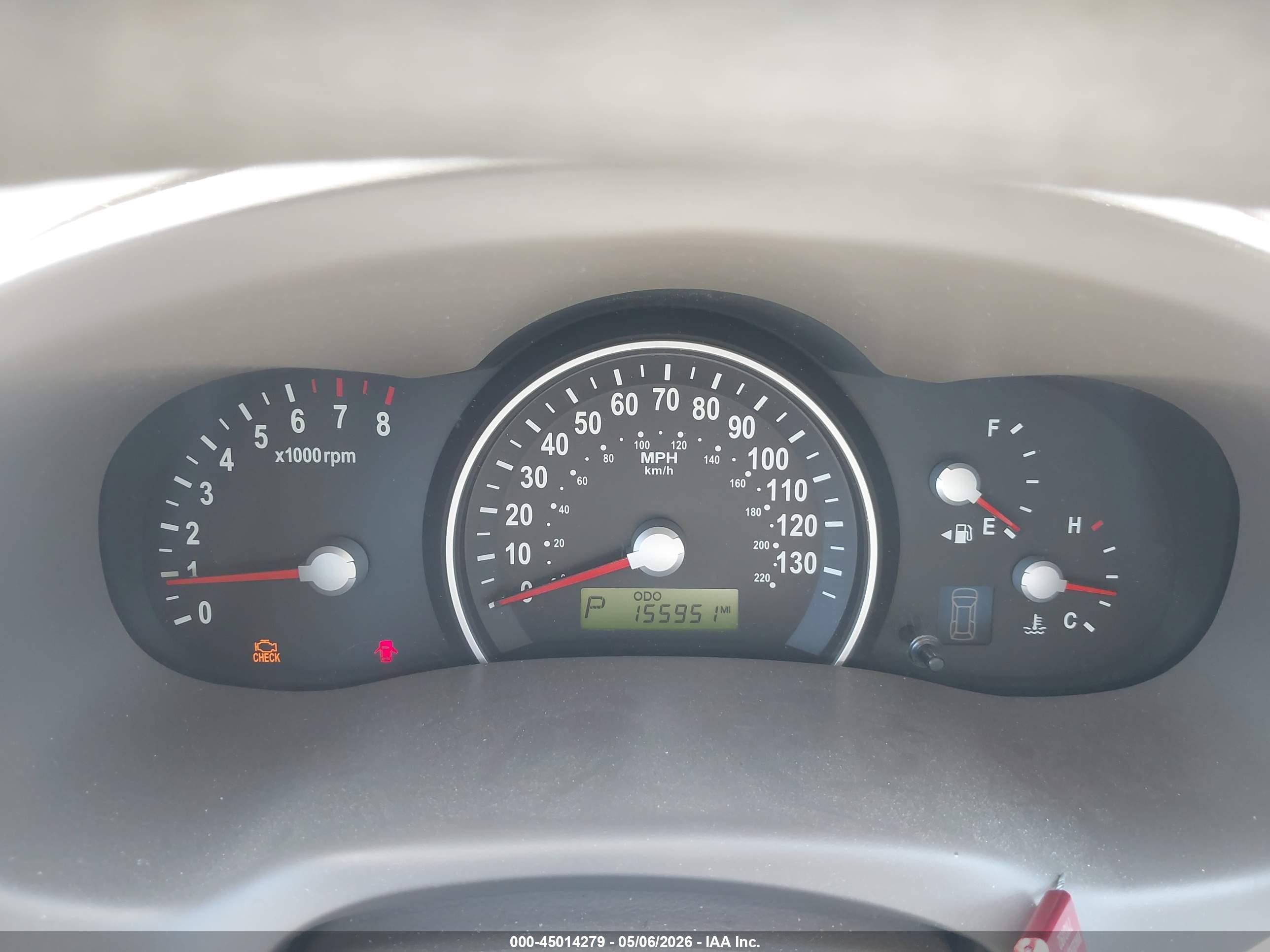 KIA SEDONA image 7