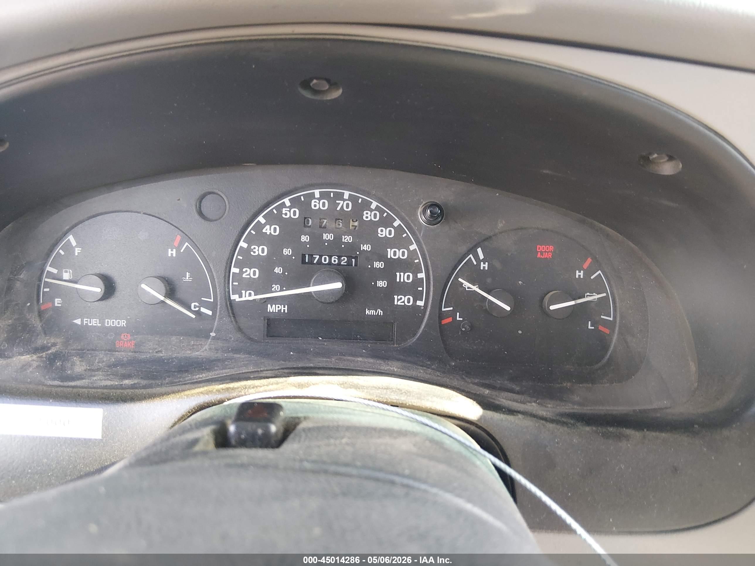 FORD RANGER image 7
