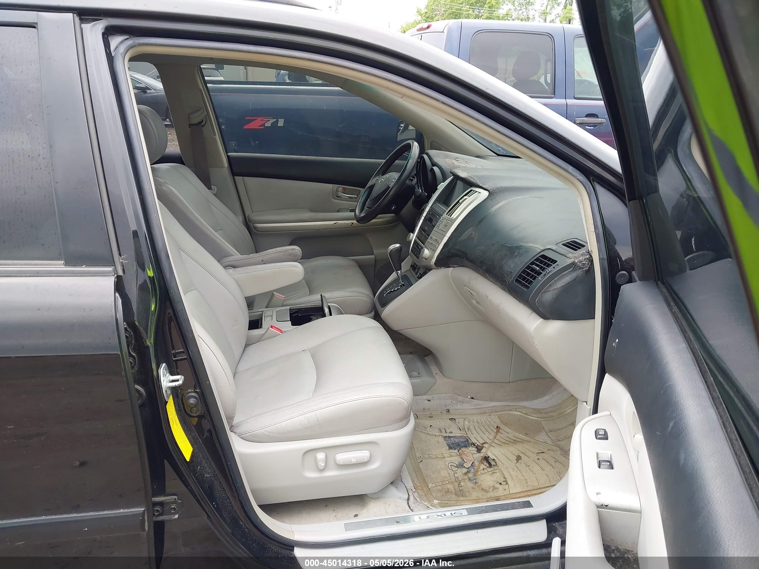 LEXUS RX image 5