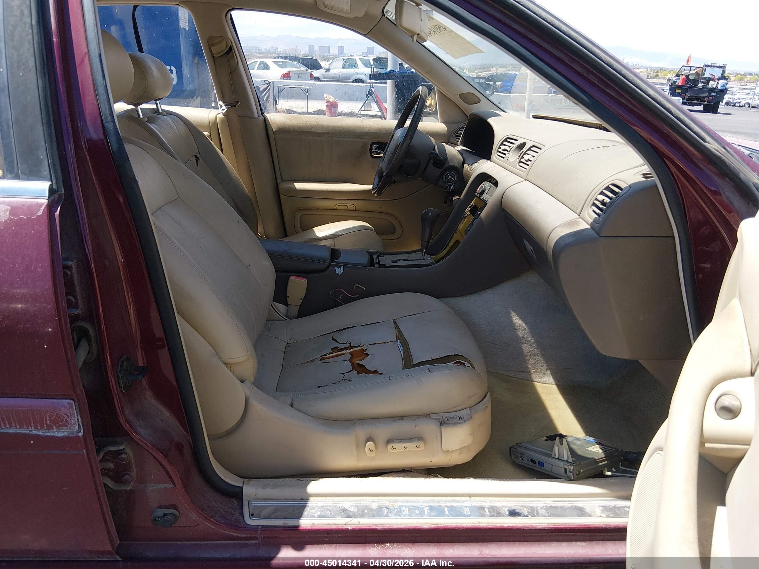 INFINITI J30 image 5
