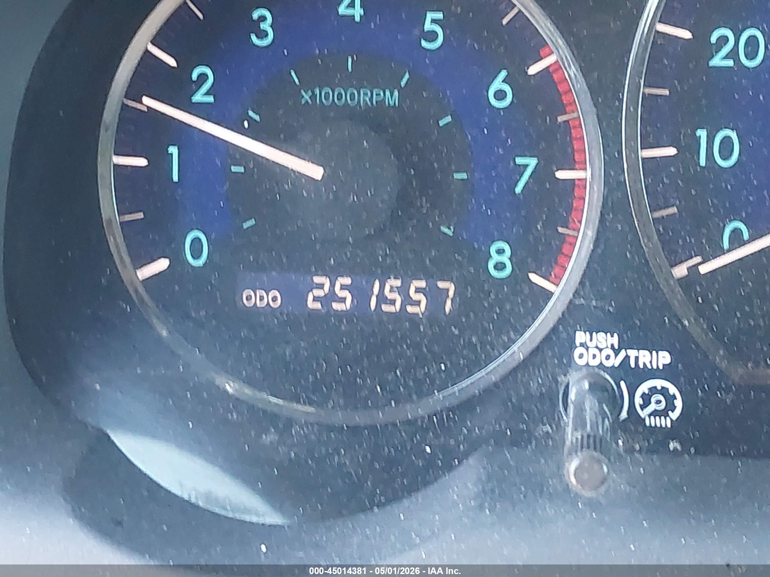 TOYOTA SIENNA image 7