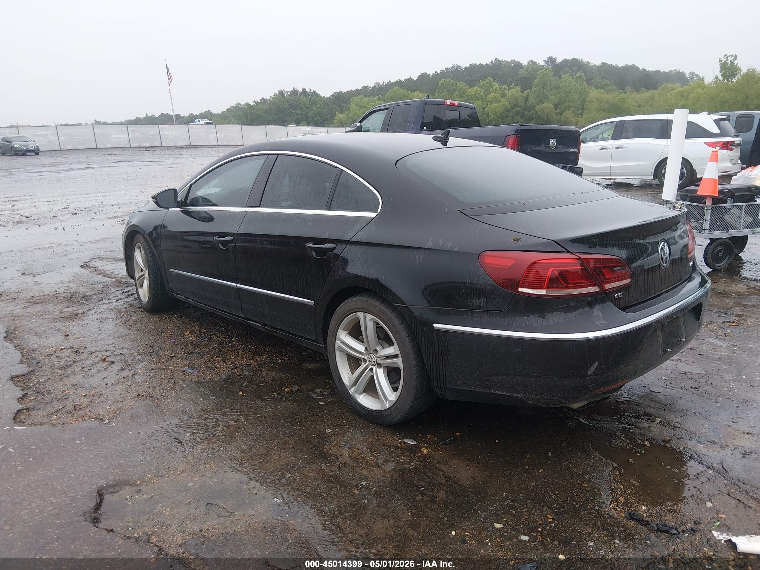 VOLKSWAGEN CC image 3