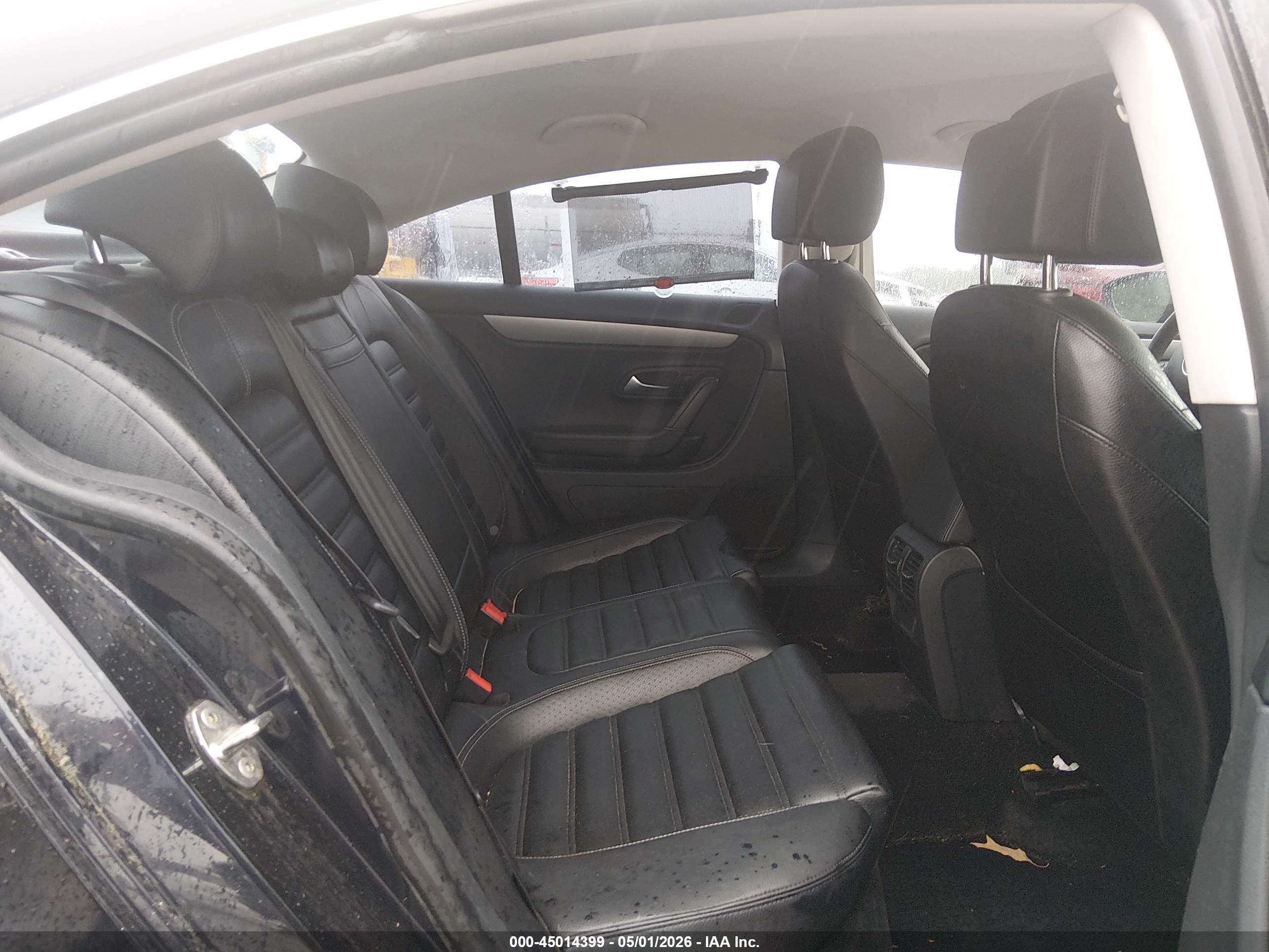 VOLKSWAGEN CC image 8