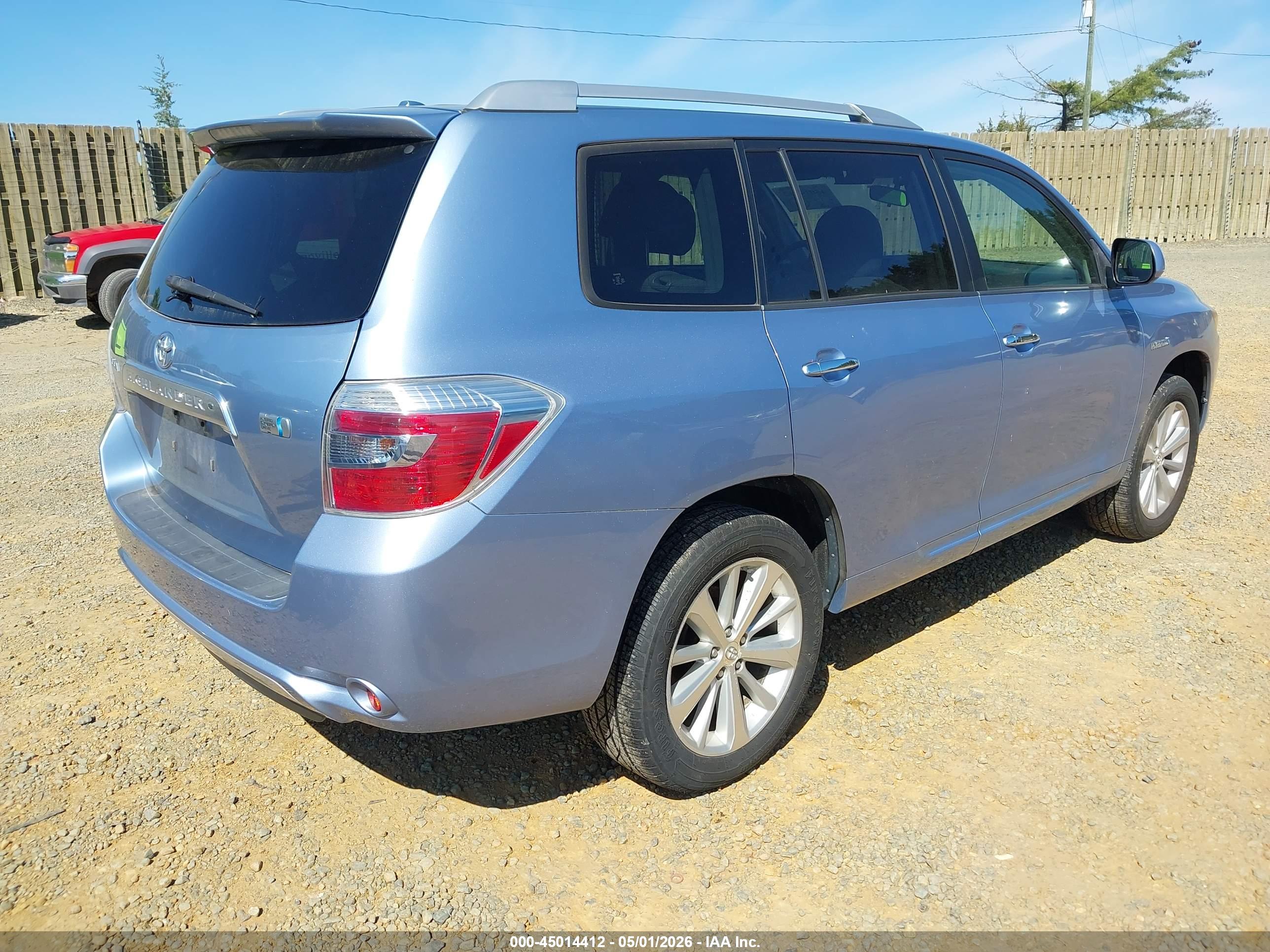 TOYOTA HIGHLANDER image 4