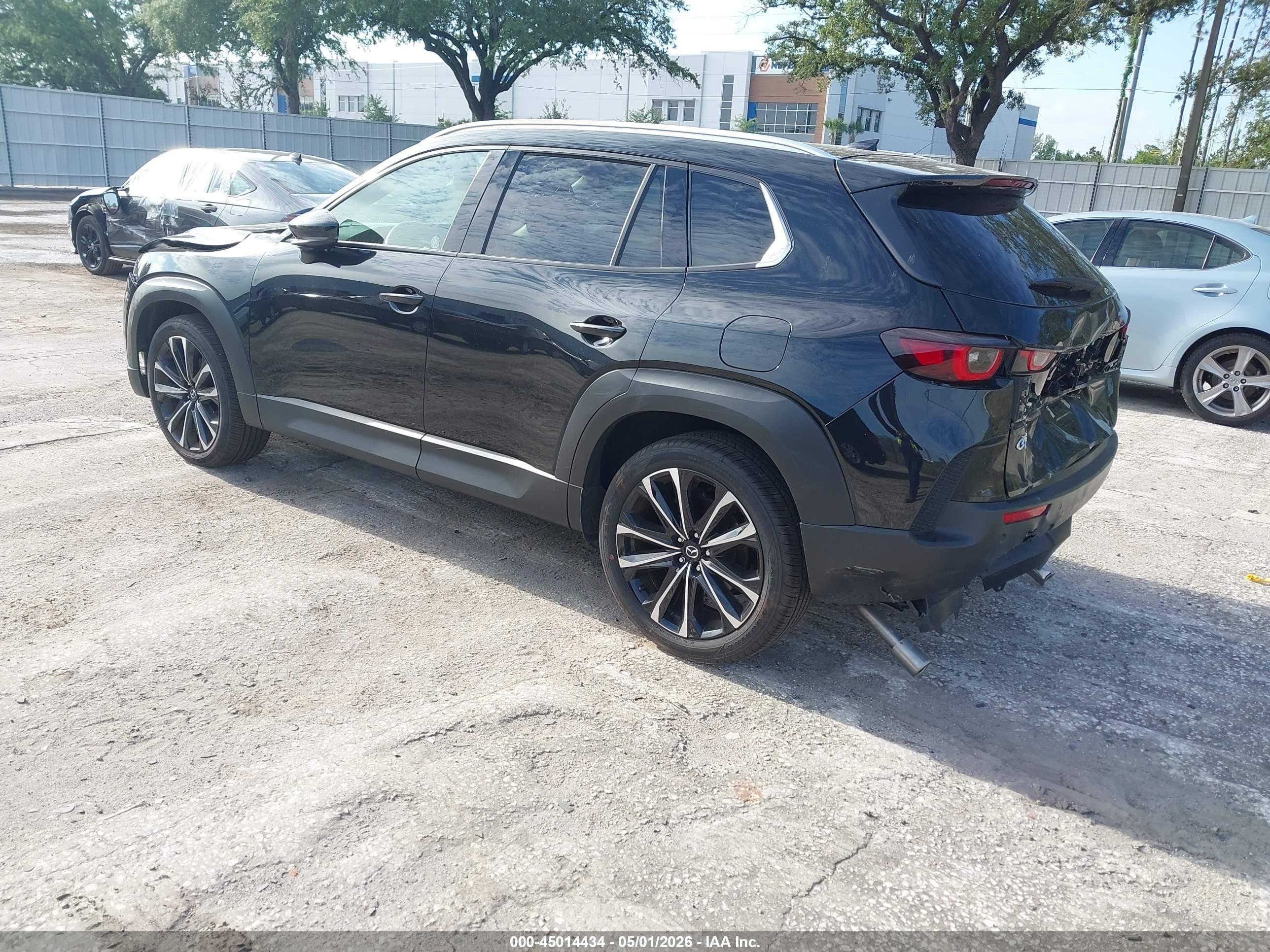 MAZDA CX-50 image 3