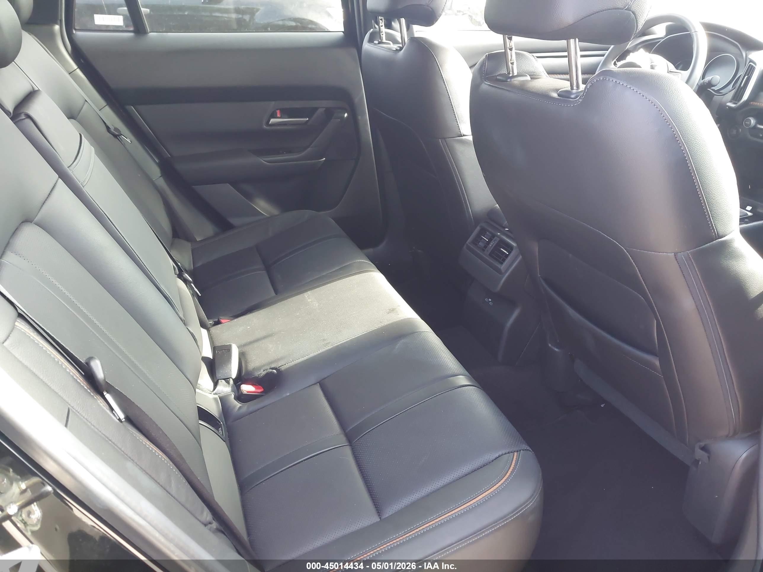MAZDA CX-50 image 8