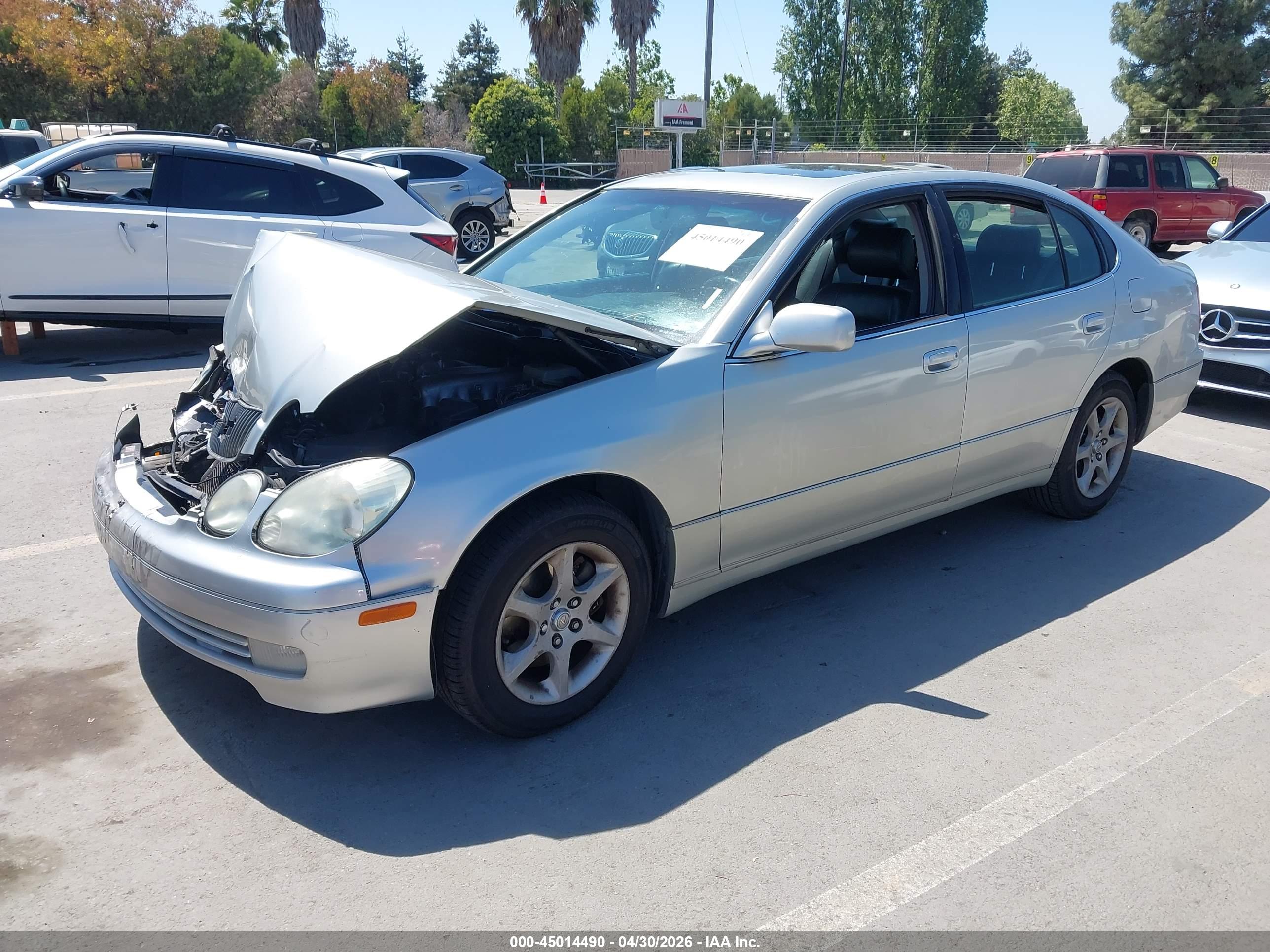 LEXUS GS image 2