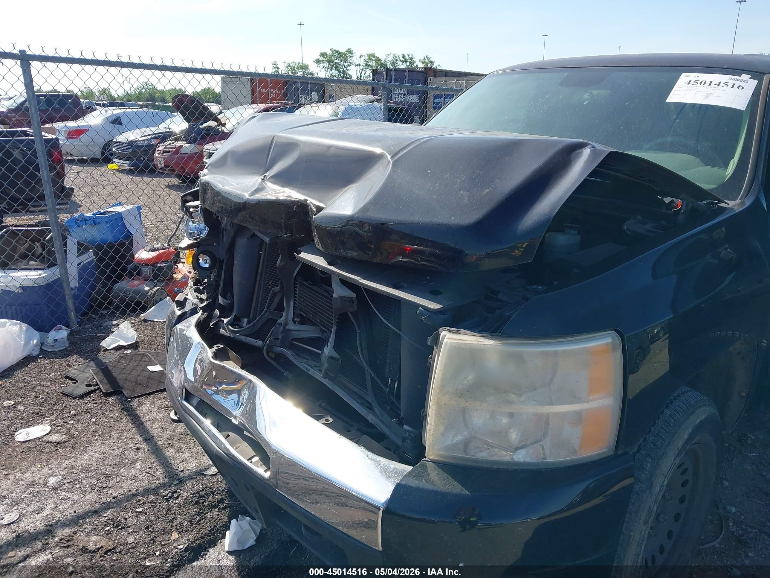 CHEVROLET SILVERADO image 6