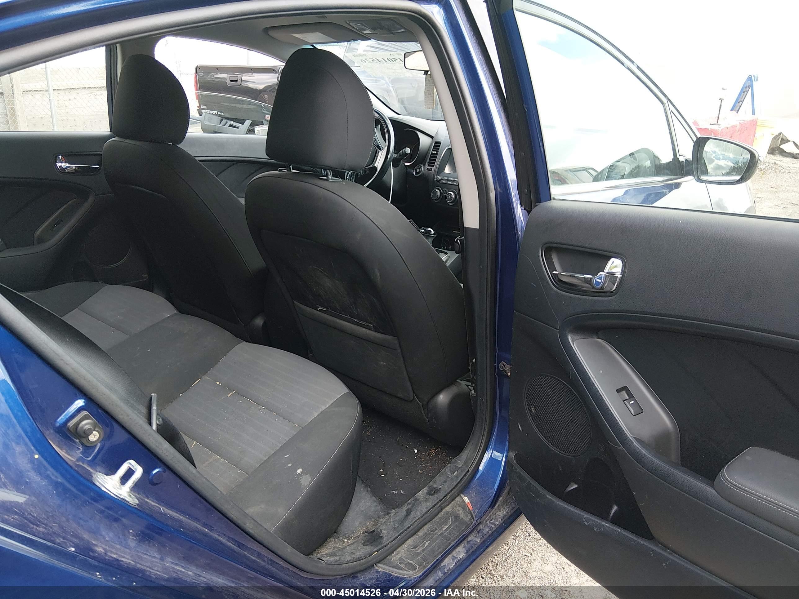 KIA FORTE image 8