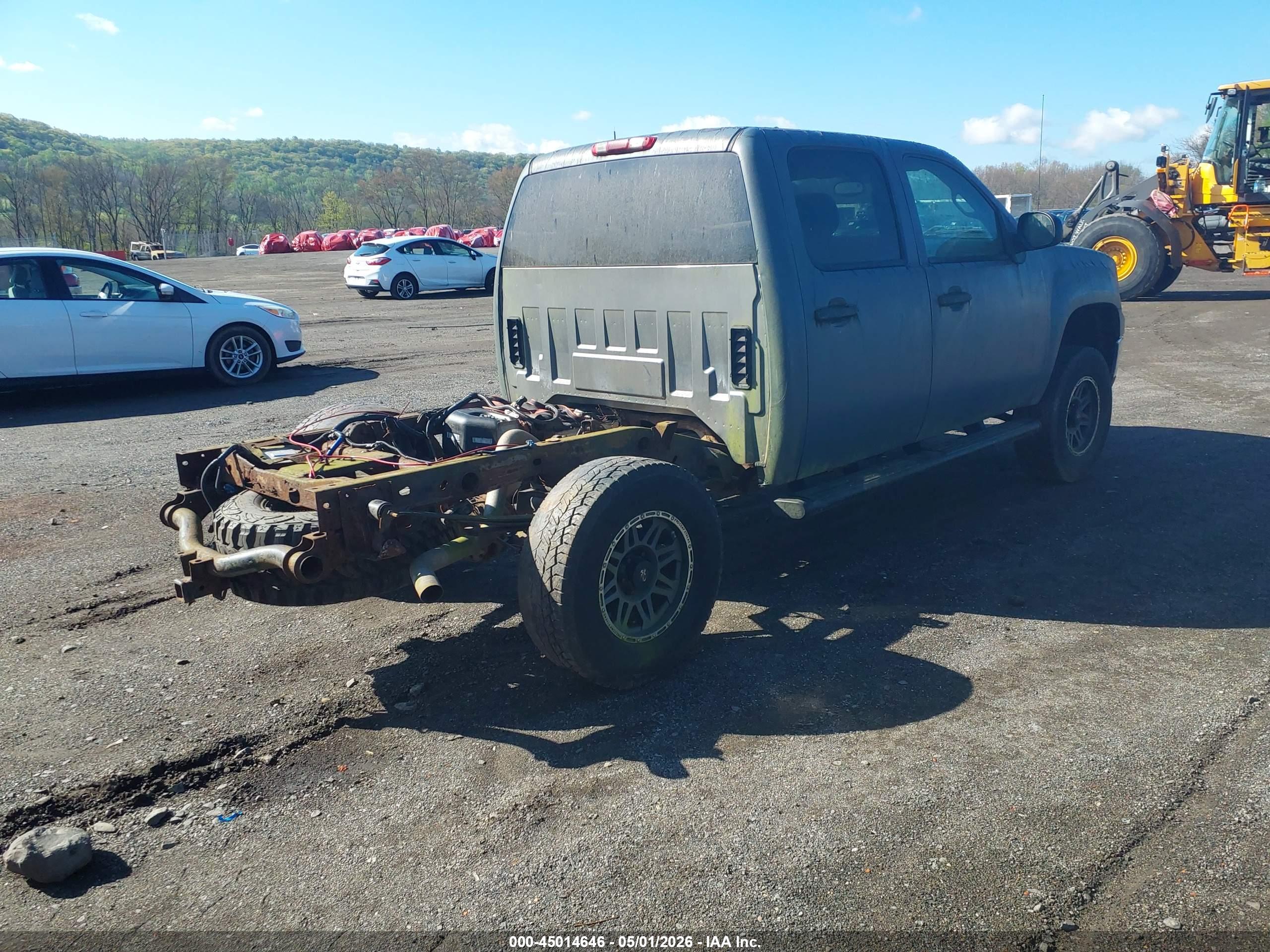 GMC SIERRA image 4