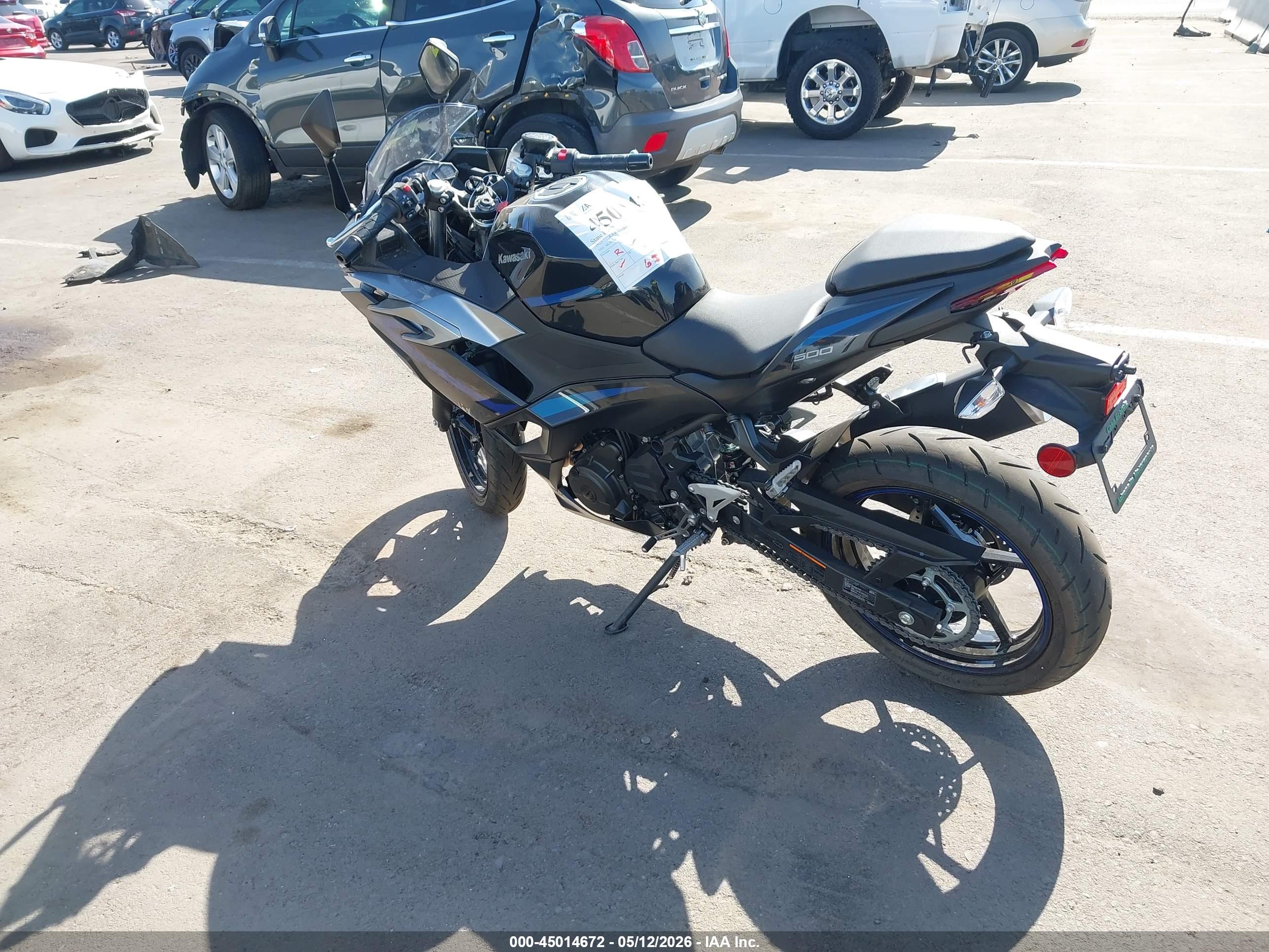 KAWASAKI EX500 image 3