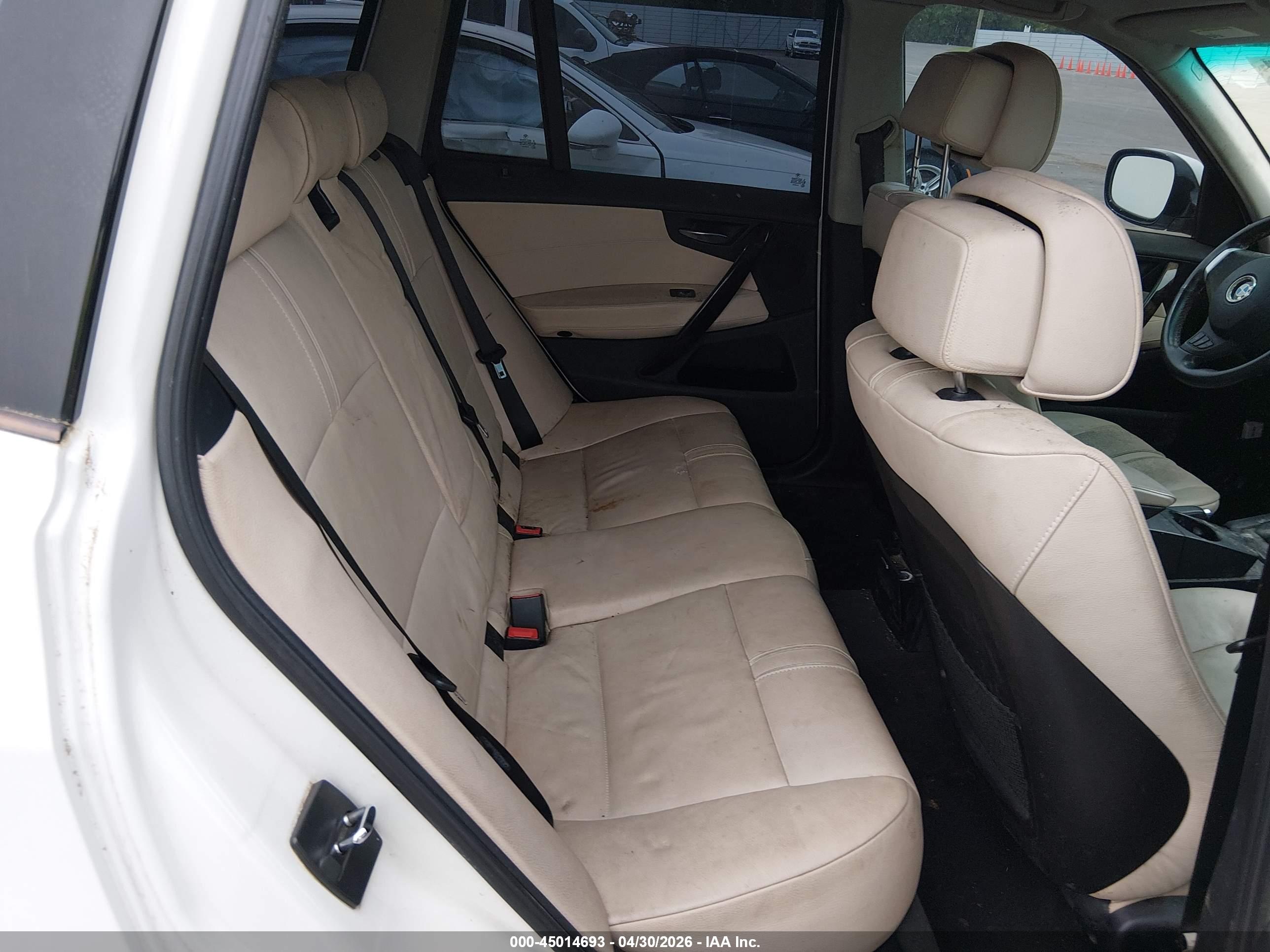 BMW X3 image 8