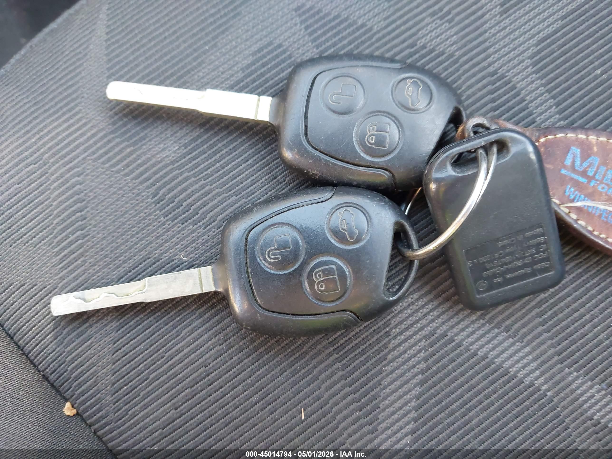 FORD FIESTA image 11