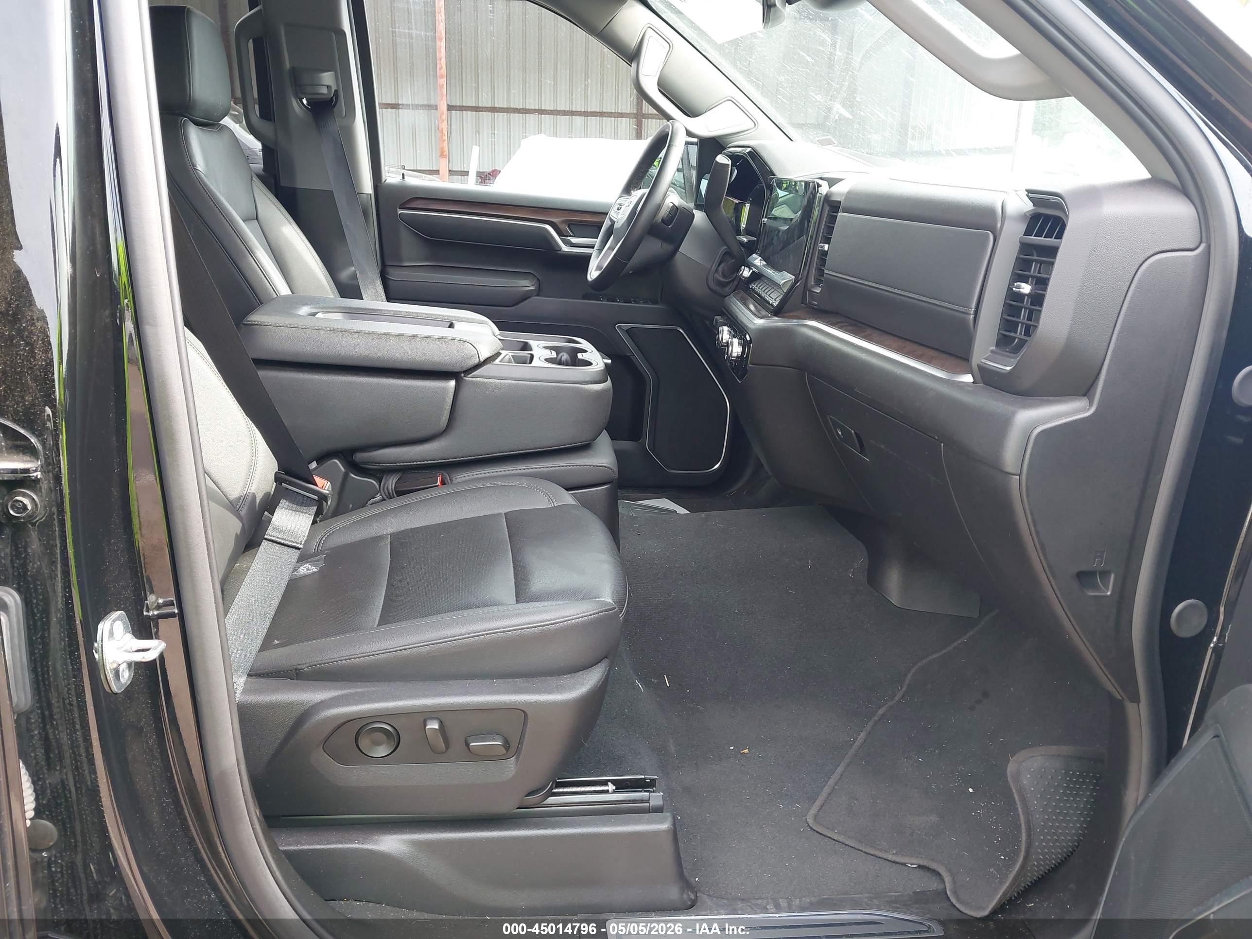 GMC SIERRA image 5
