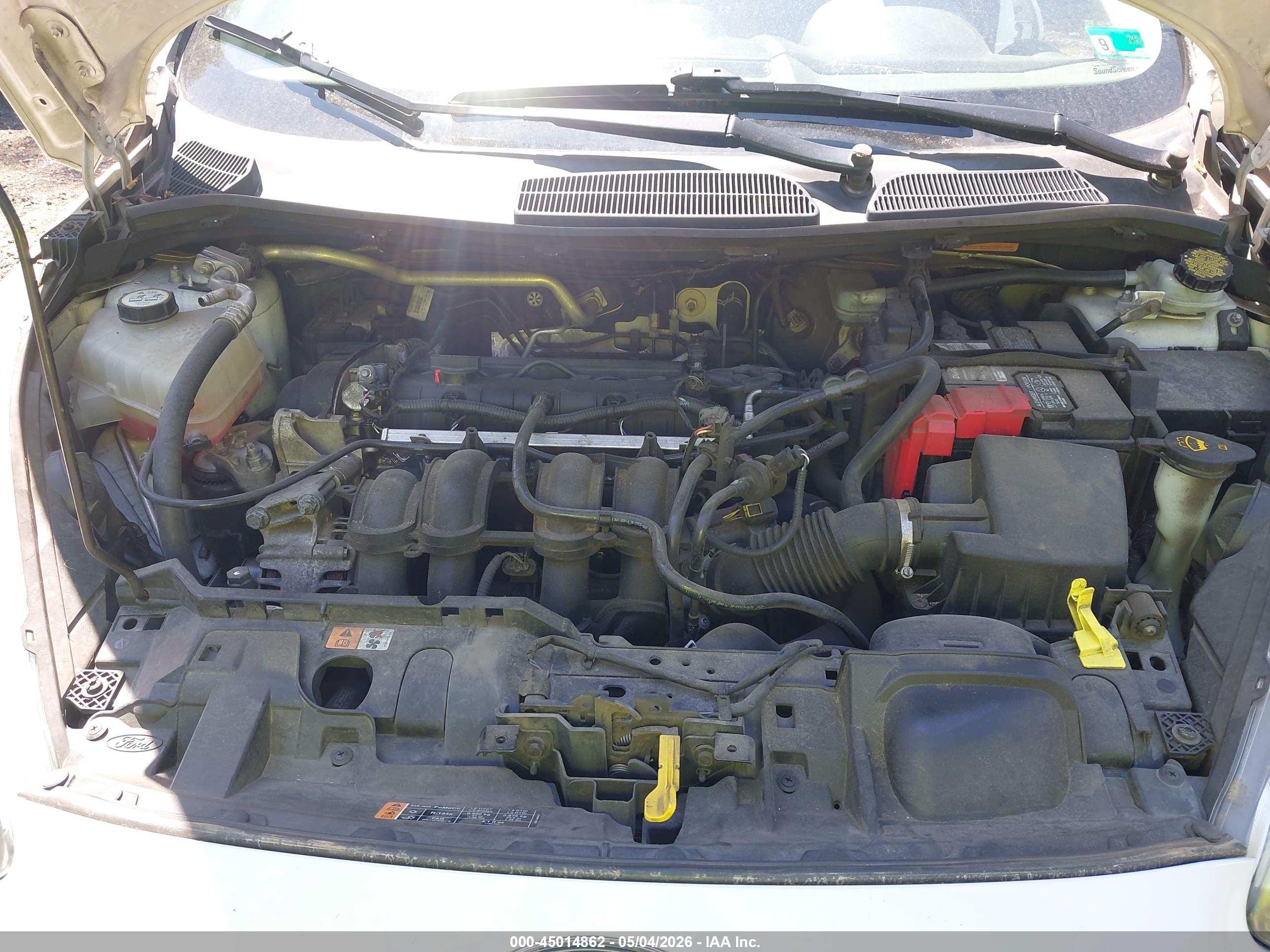 FORD FIESTA image 10