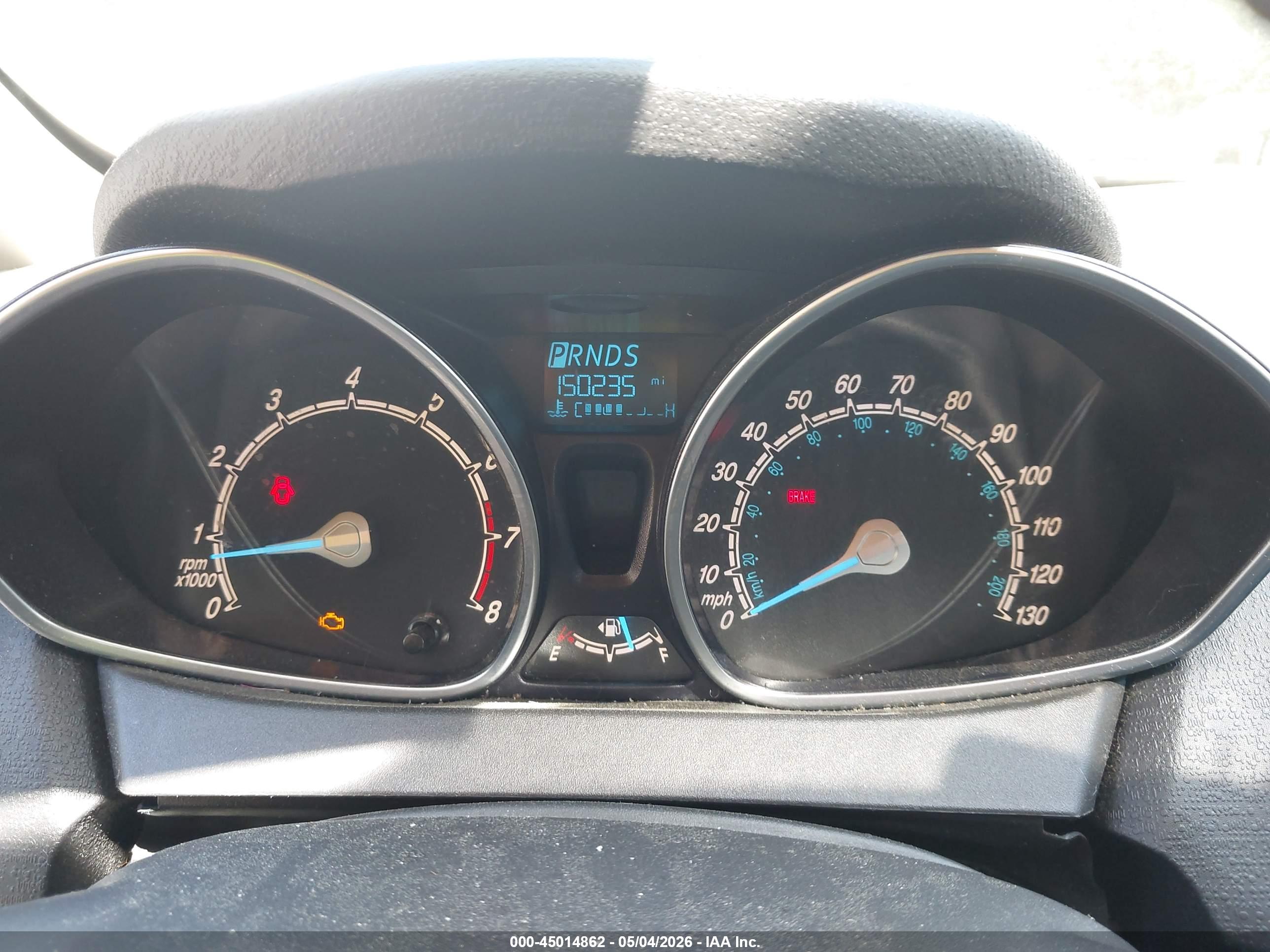FORD FIESTA image 7