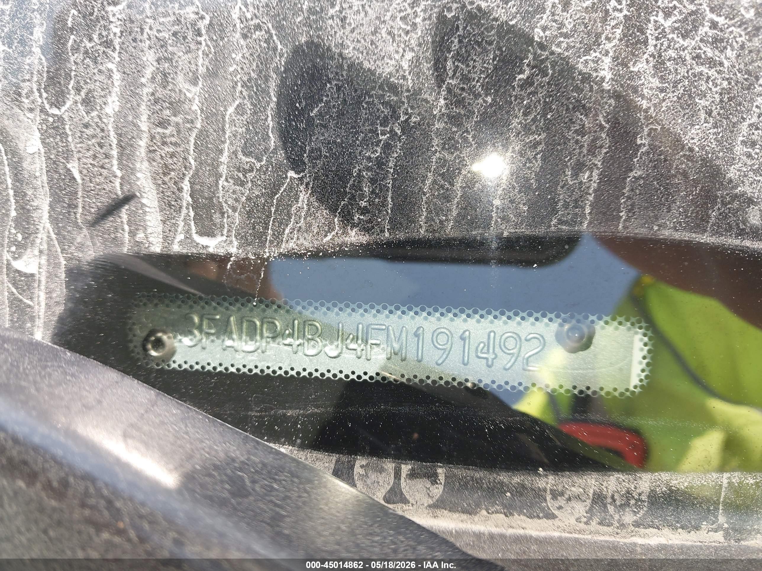 FORD FIESTA image 9