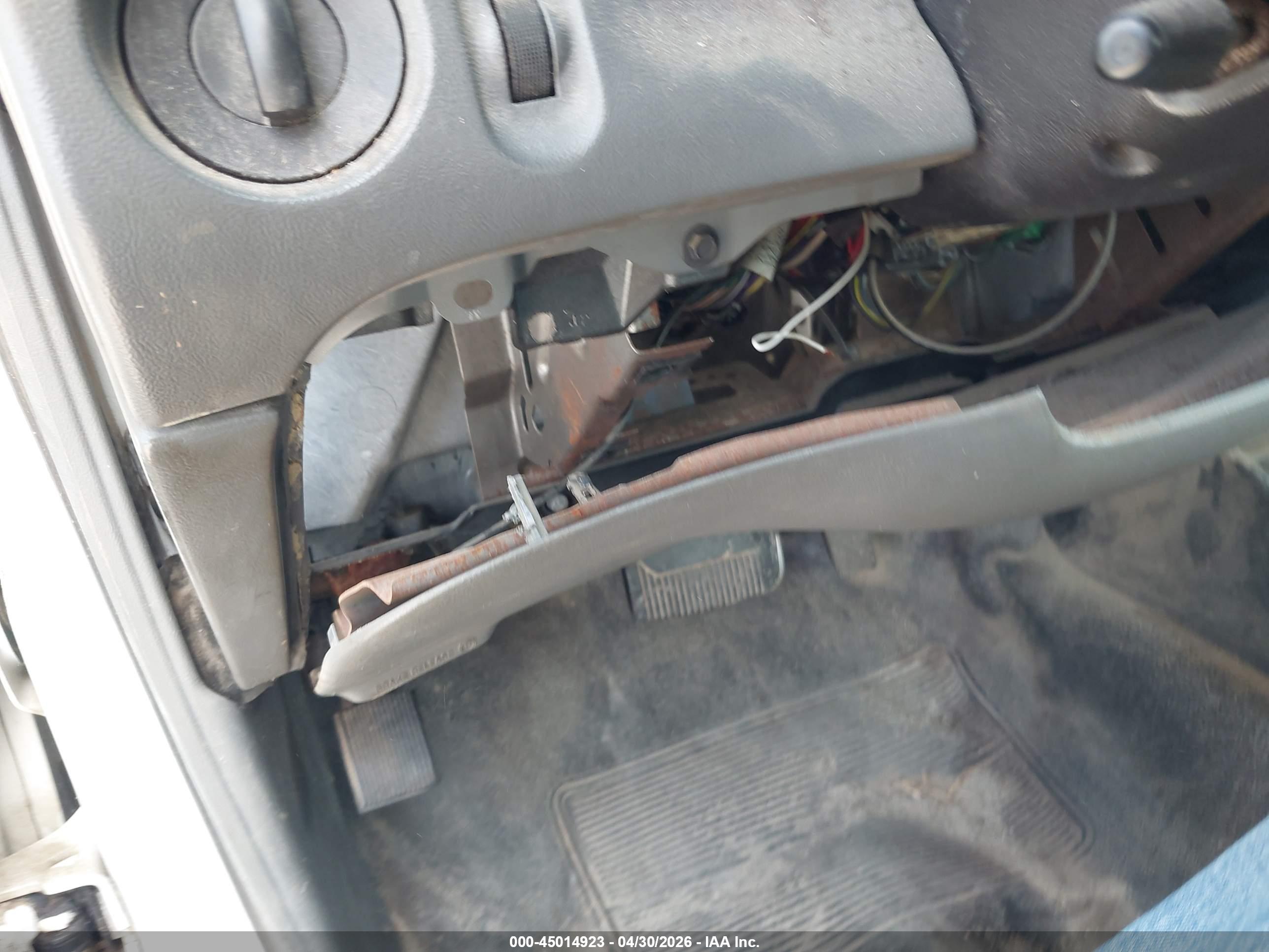 FORD RANGER image 6