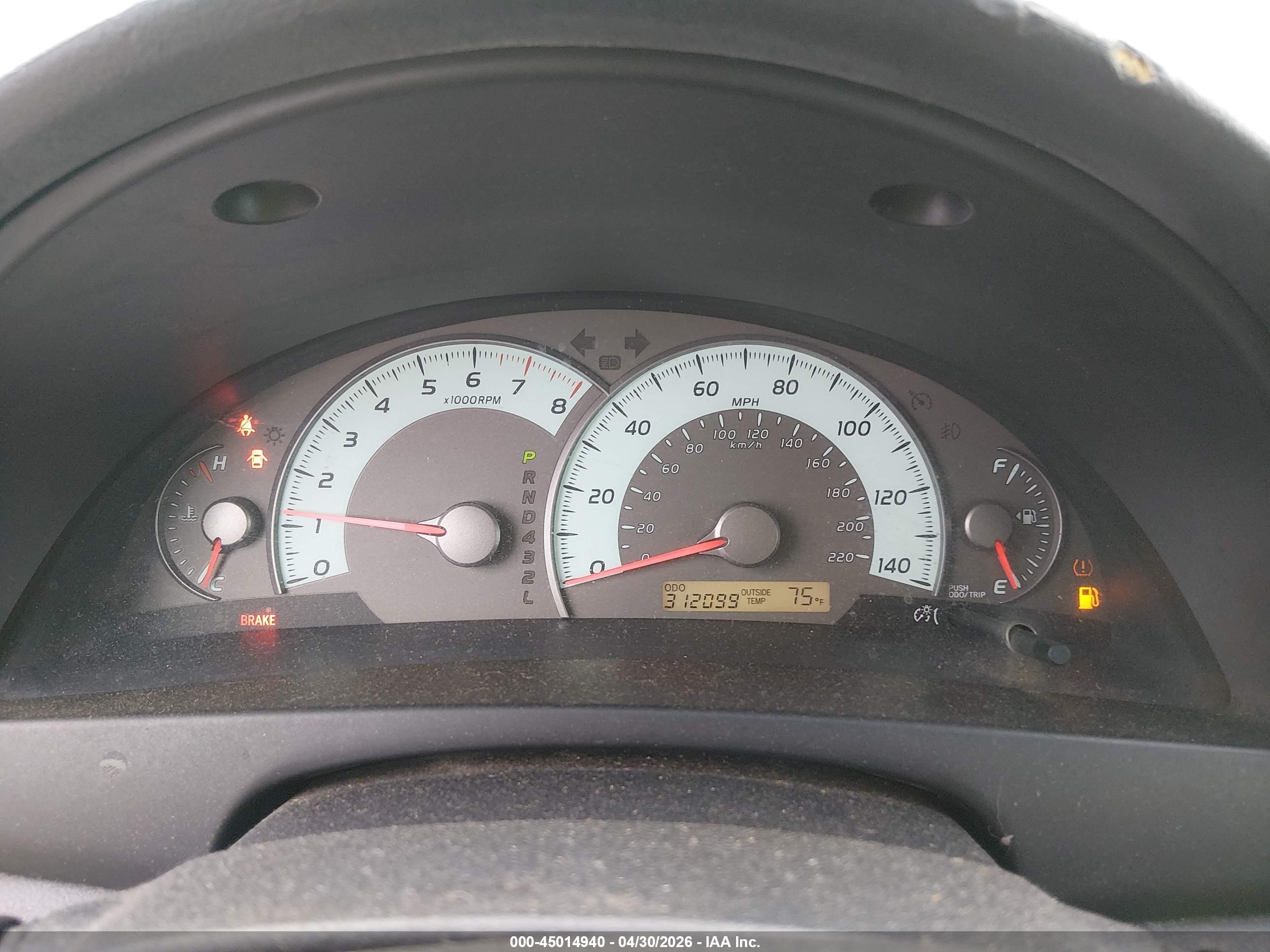 TOYOTA CAMRY image 7