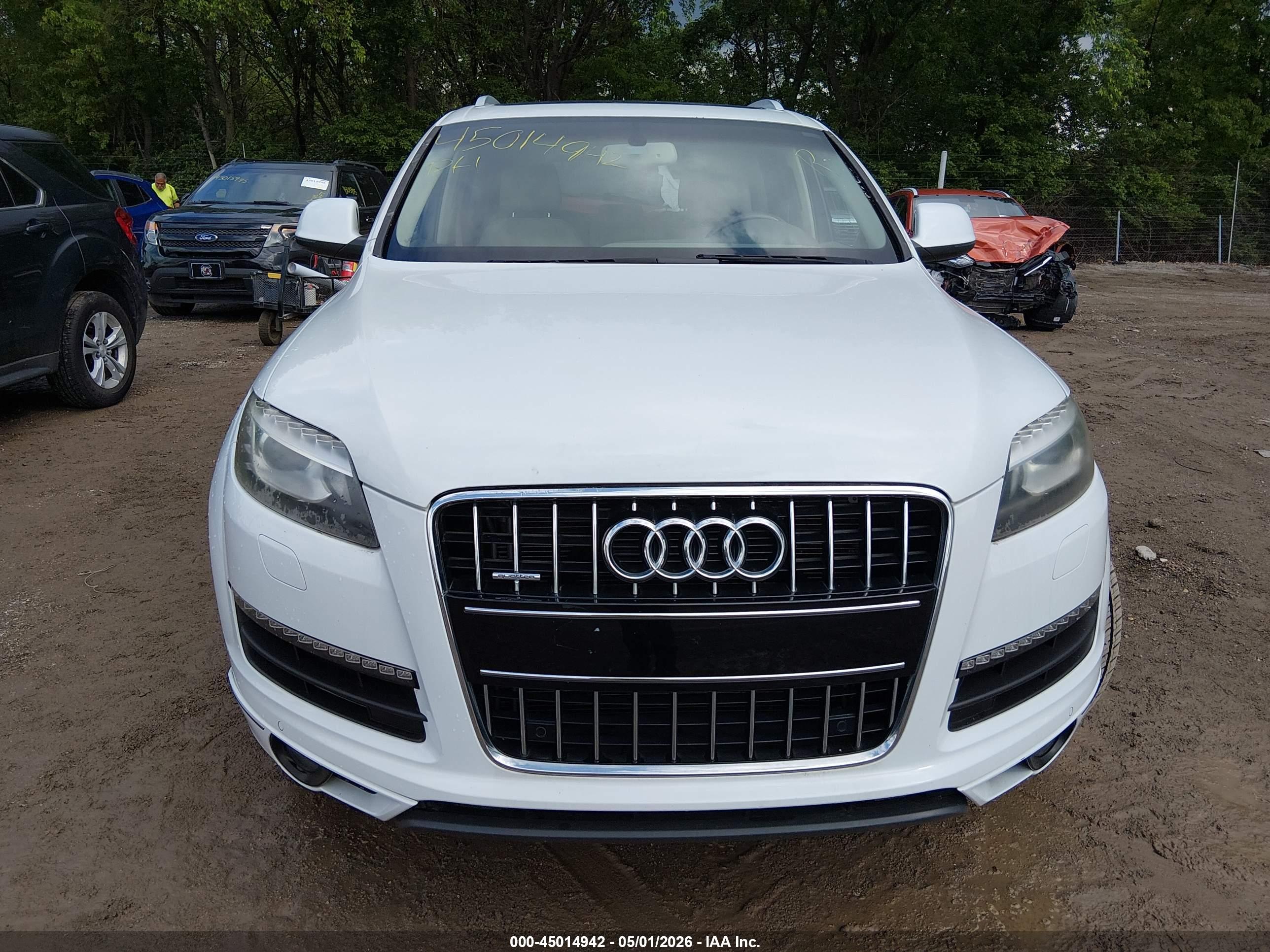 AUDI Q7 image 6