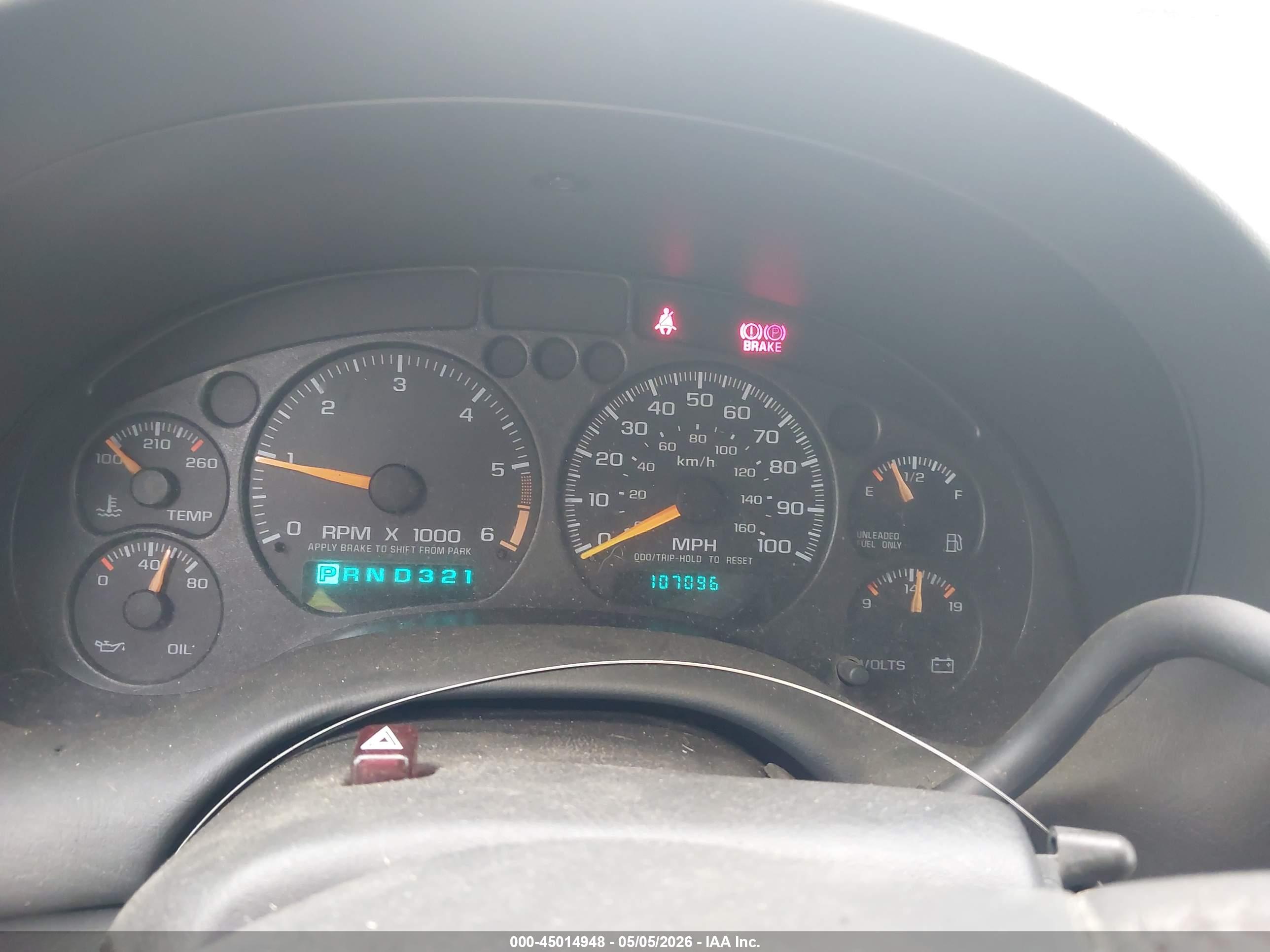 CHEVROLET BLAZER image 7