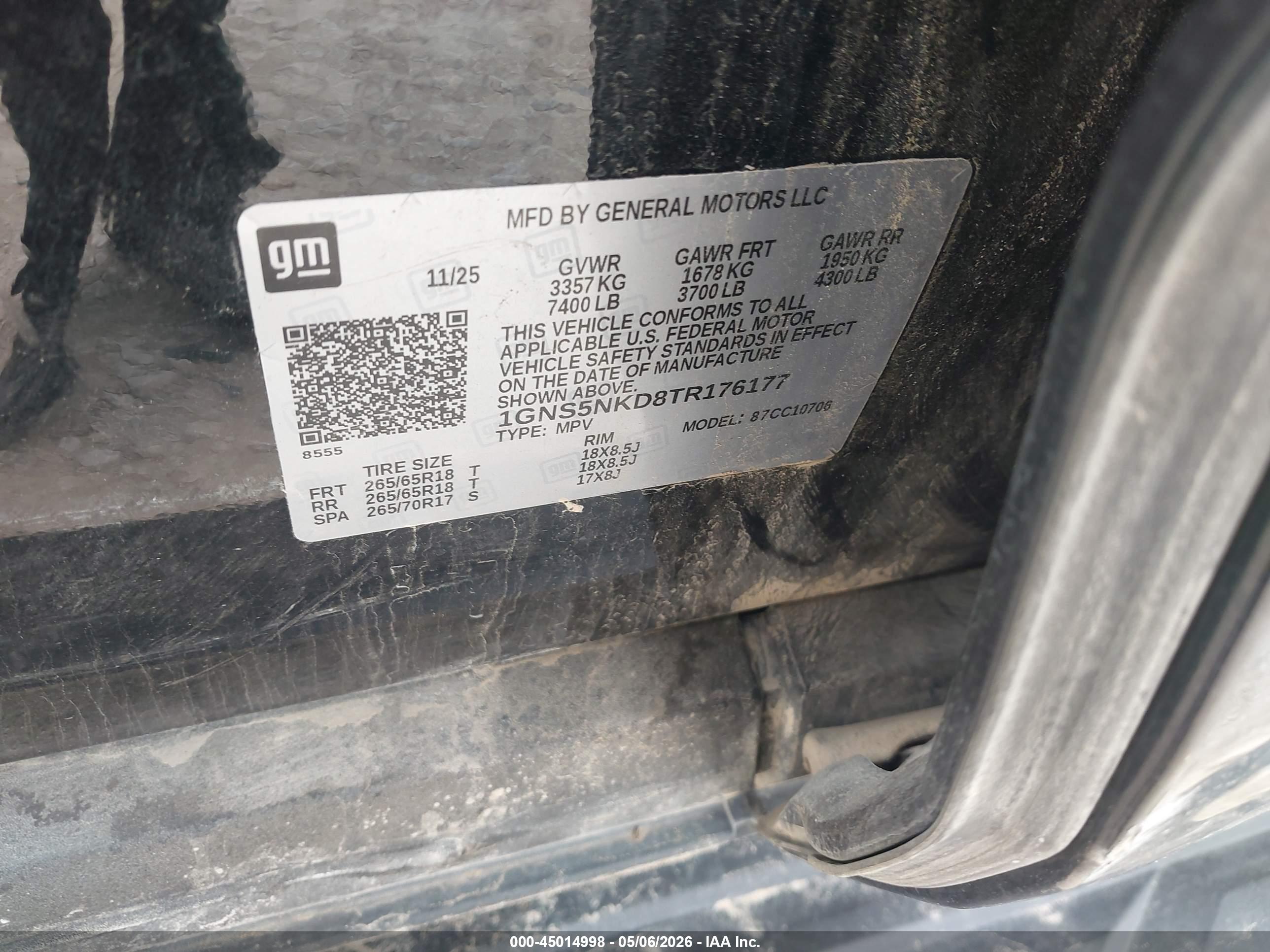 CHEVROLET TAHOE image 9