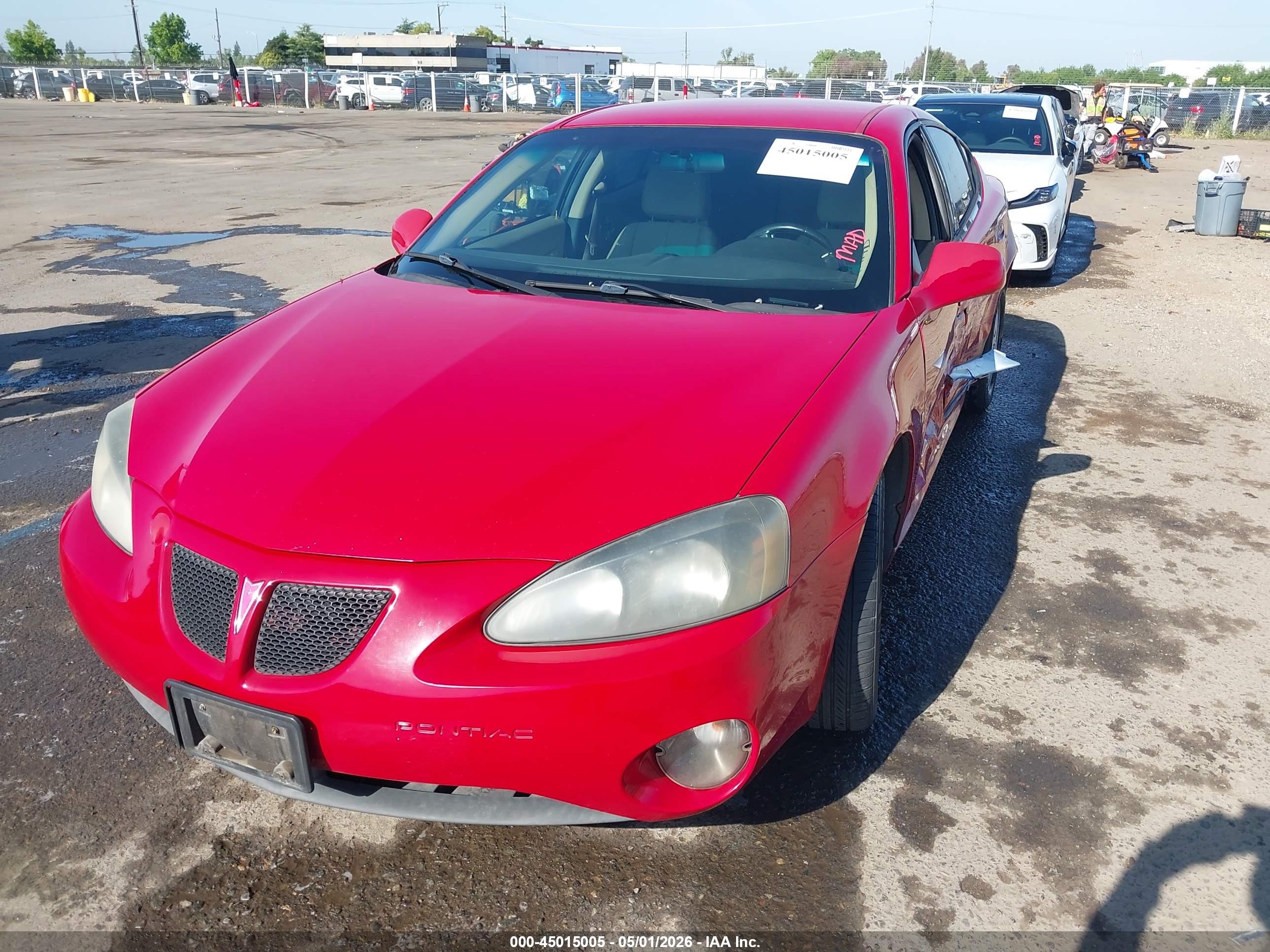 PONTIAC GRAND image 2