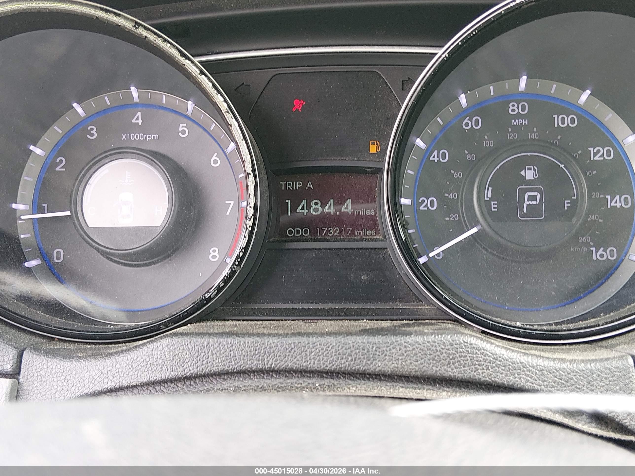 HYUNDAI SONATA image 7