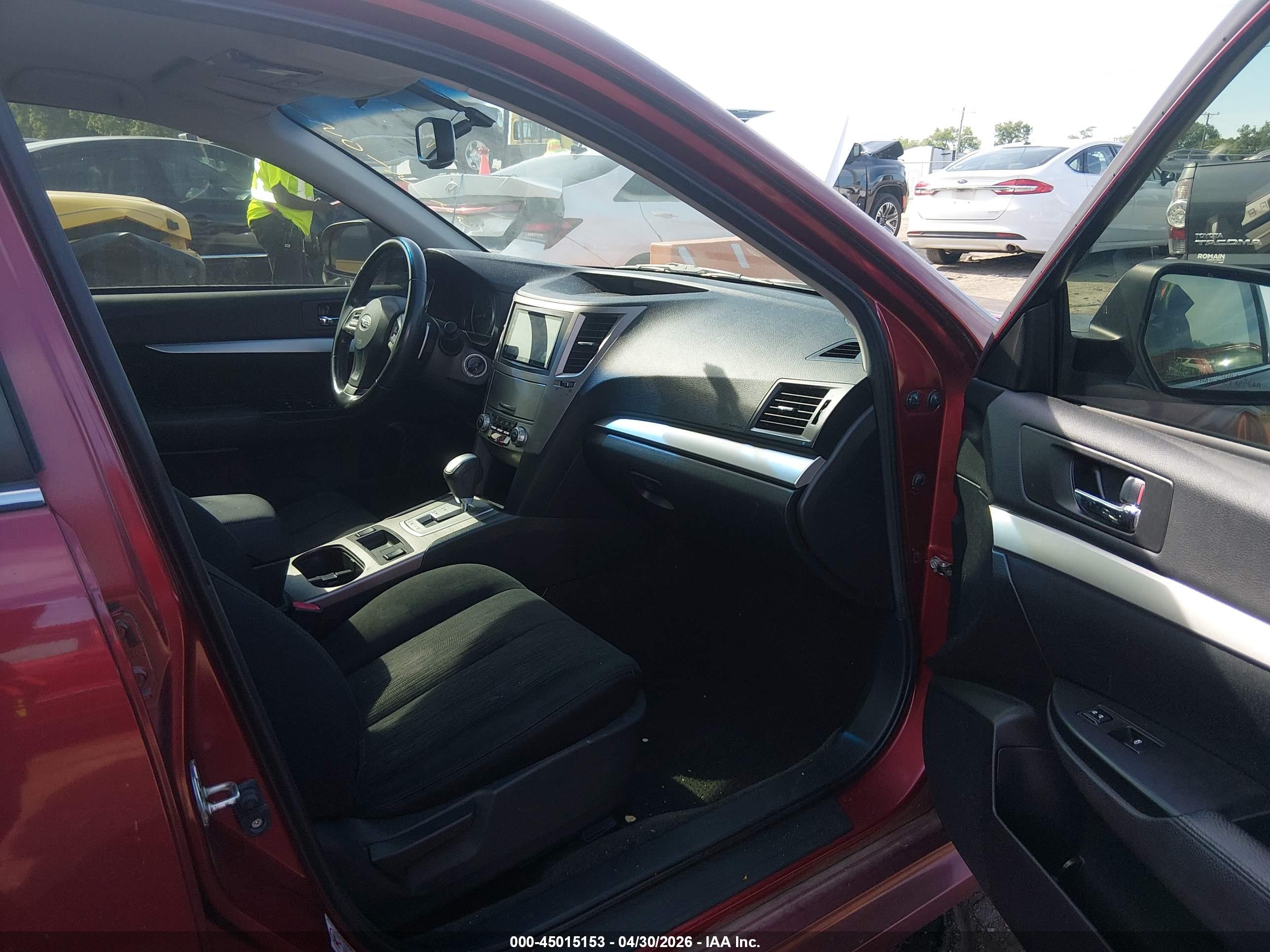SUBARU LEGACY image 5