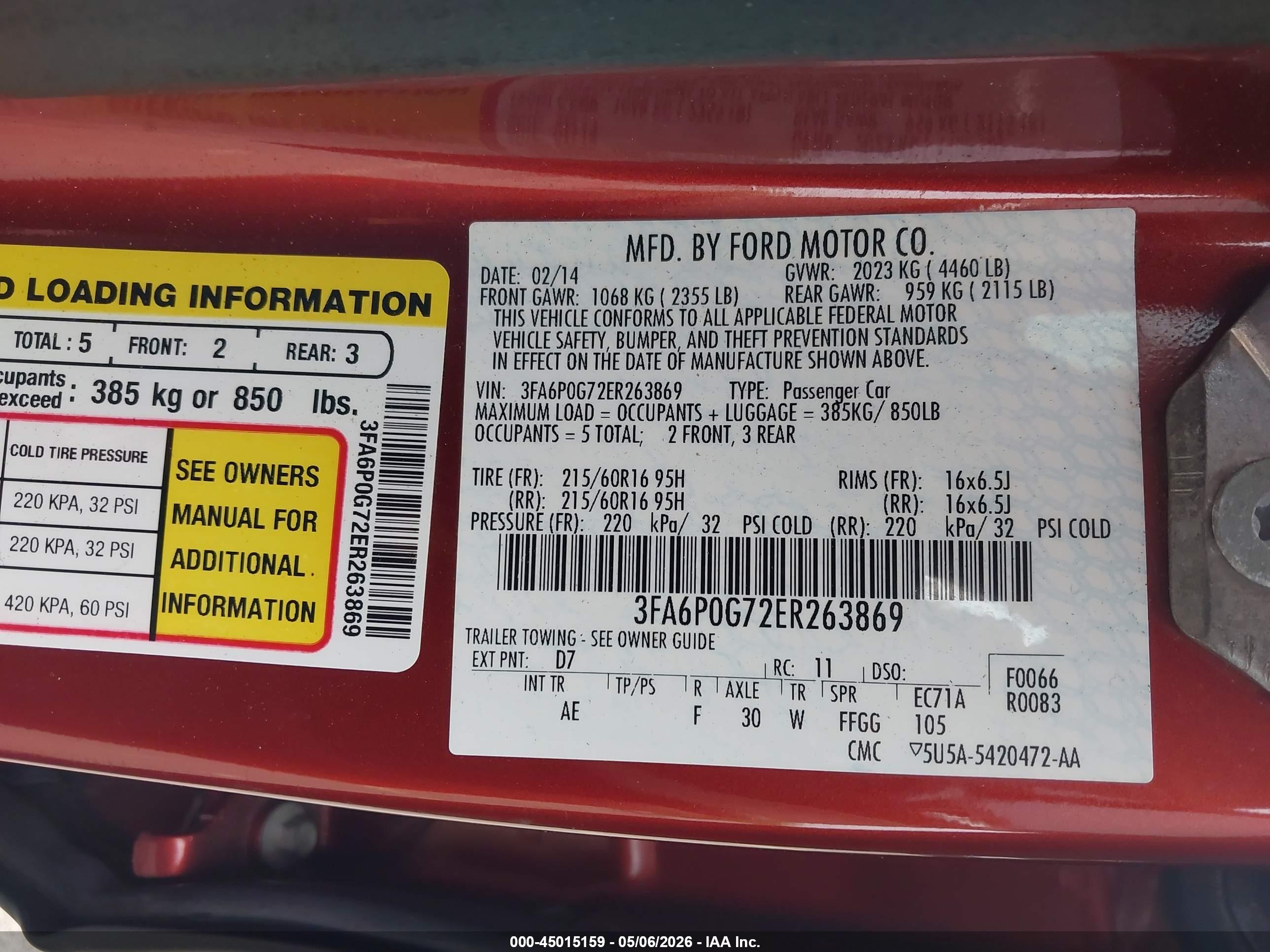 FORD FUSION image 9