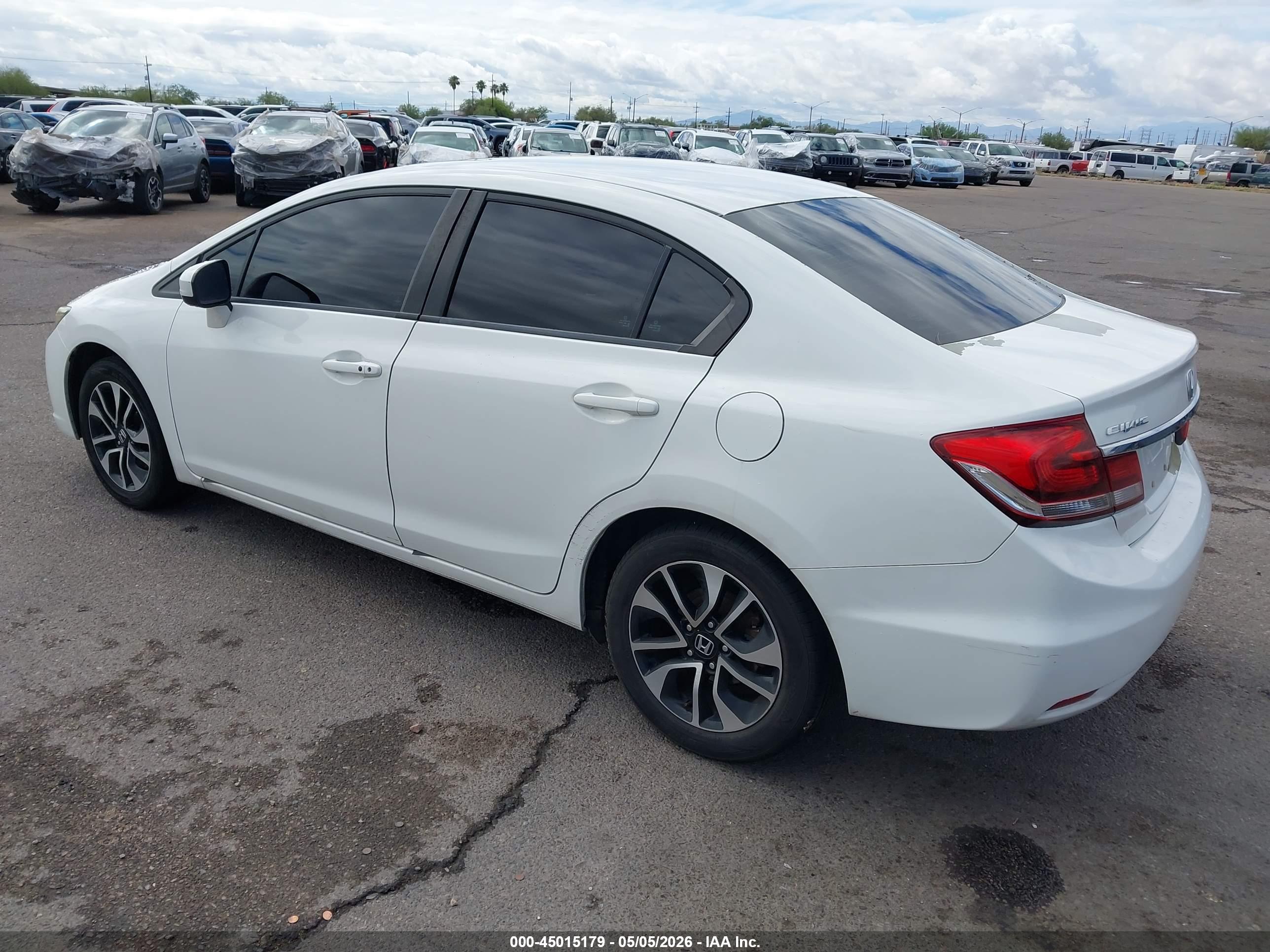 HONDA CIVIC image 3
