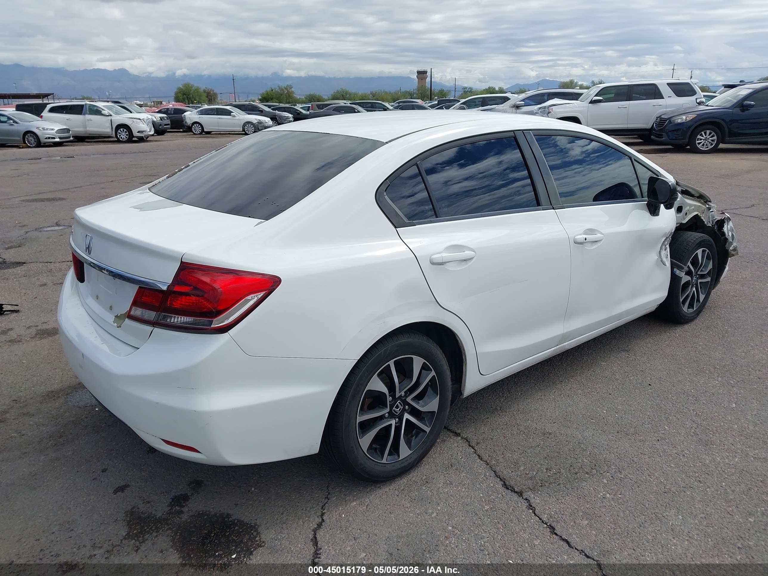 HONDA CIVIC image 4