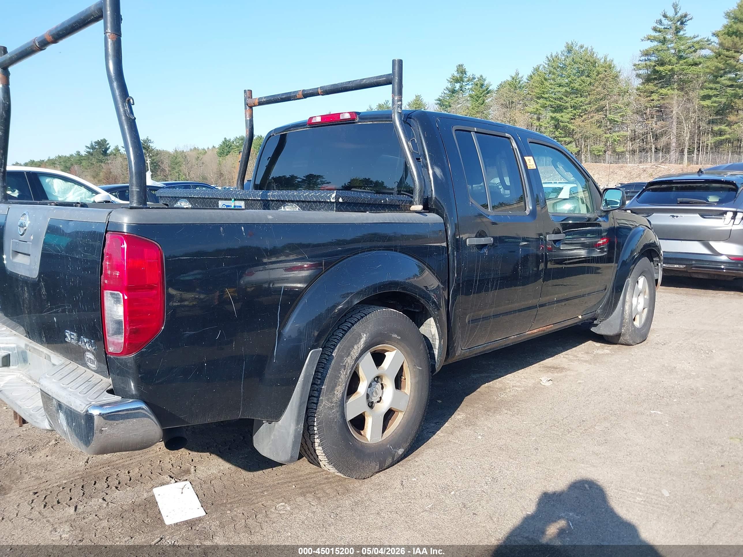 NISSAN FRONTIER image 4