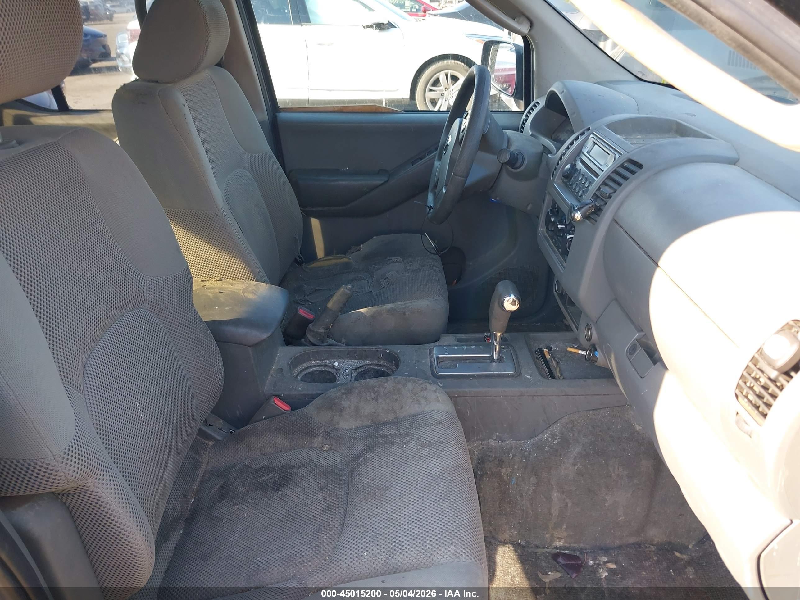 NISSAN FRONTIER image 5