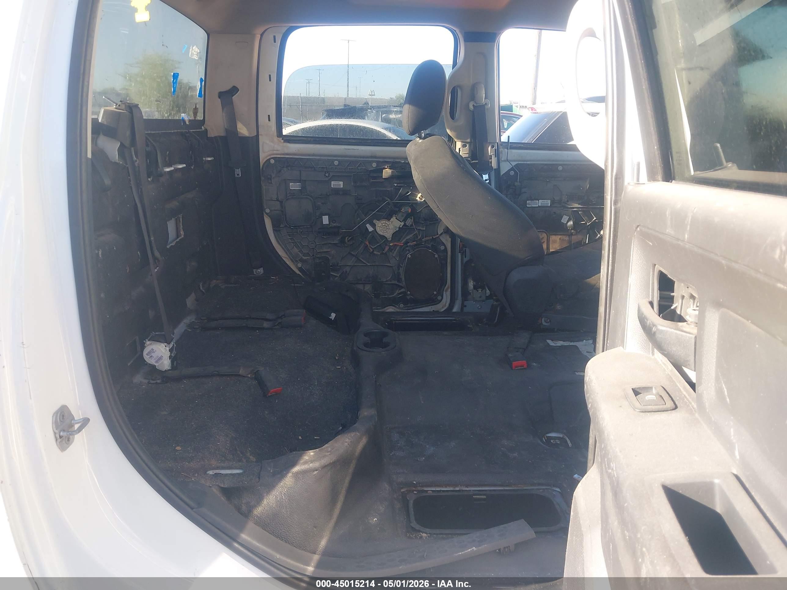 RAM 2500 image 8