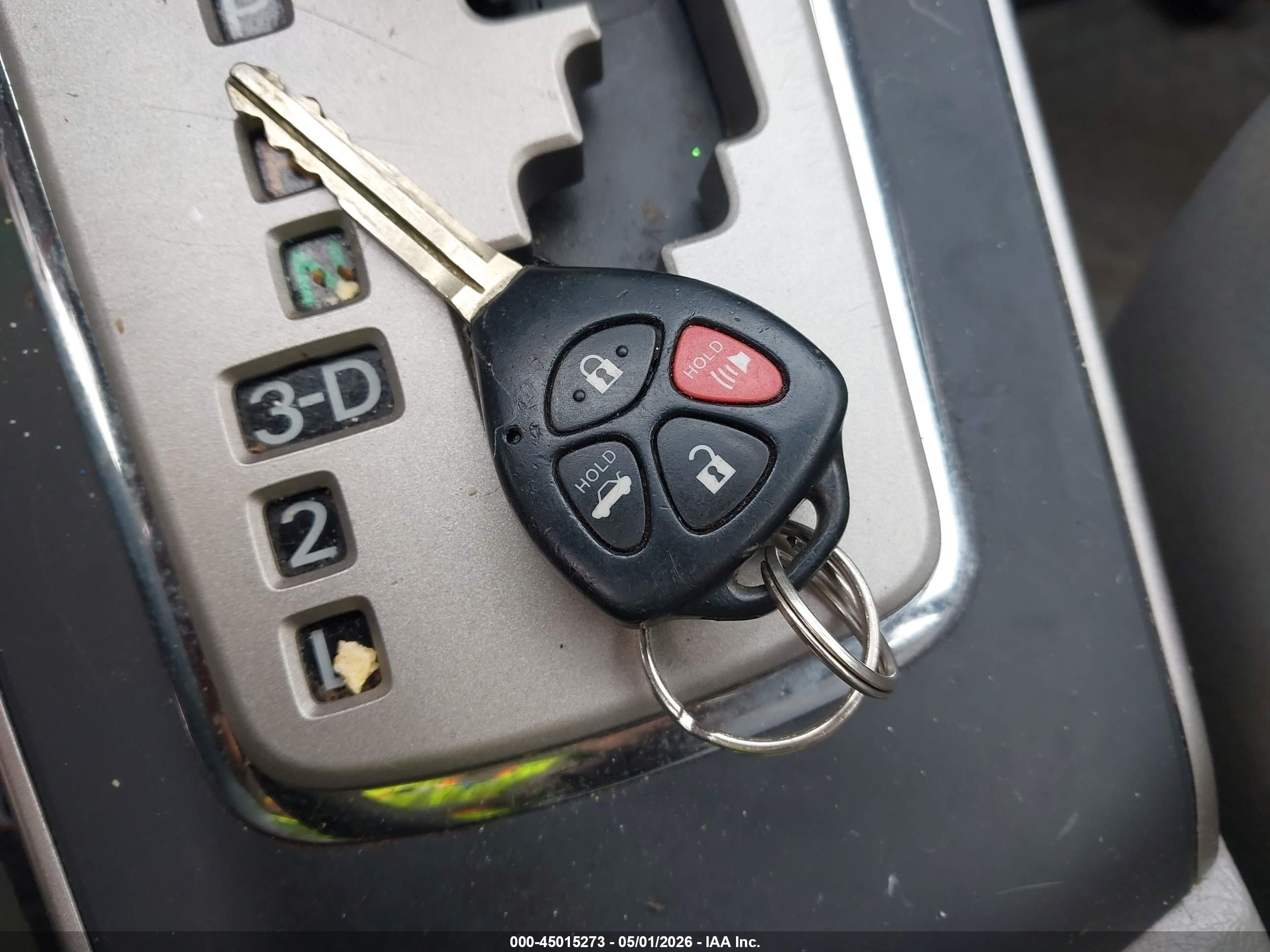 TOYOTA COROLLA image 11