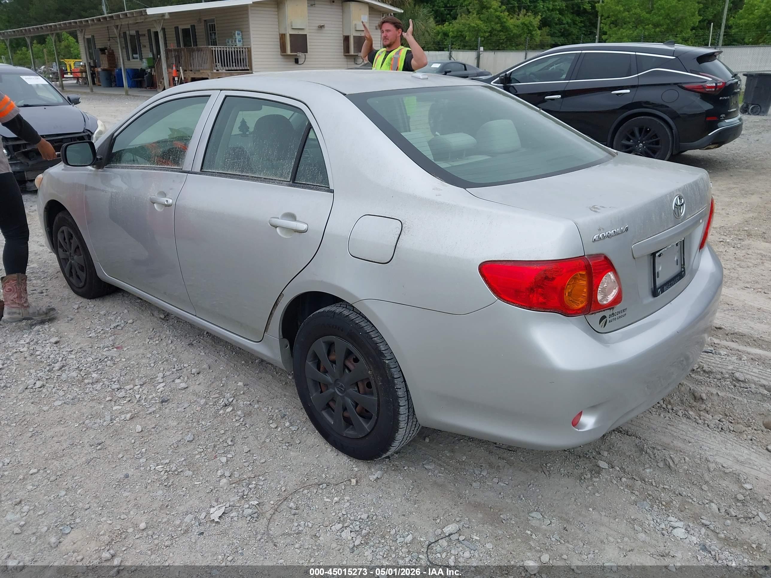TOYOTA COROLLA image 3
